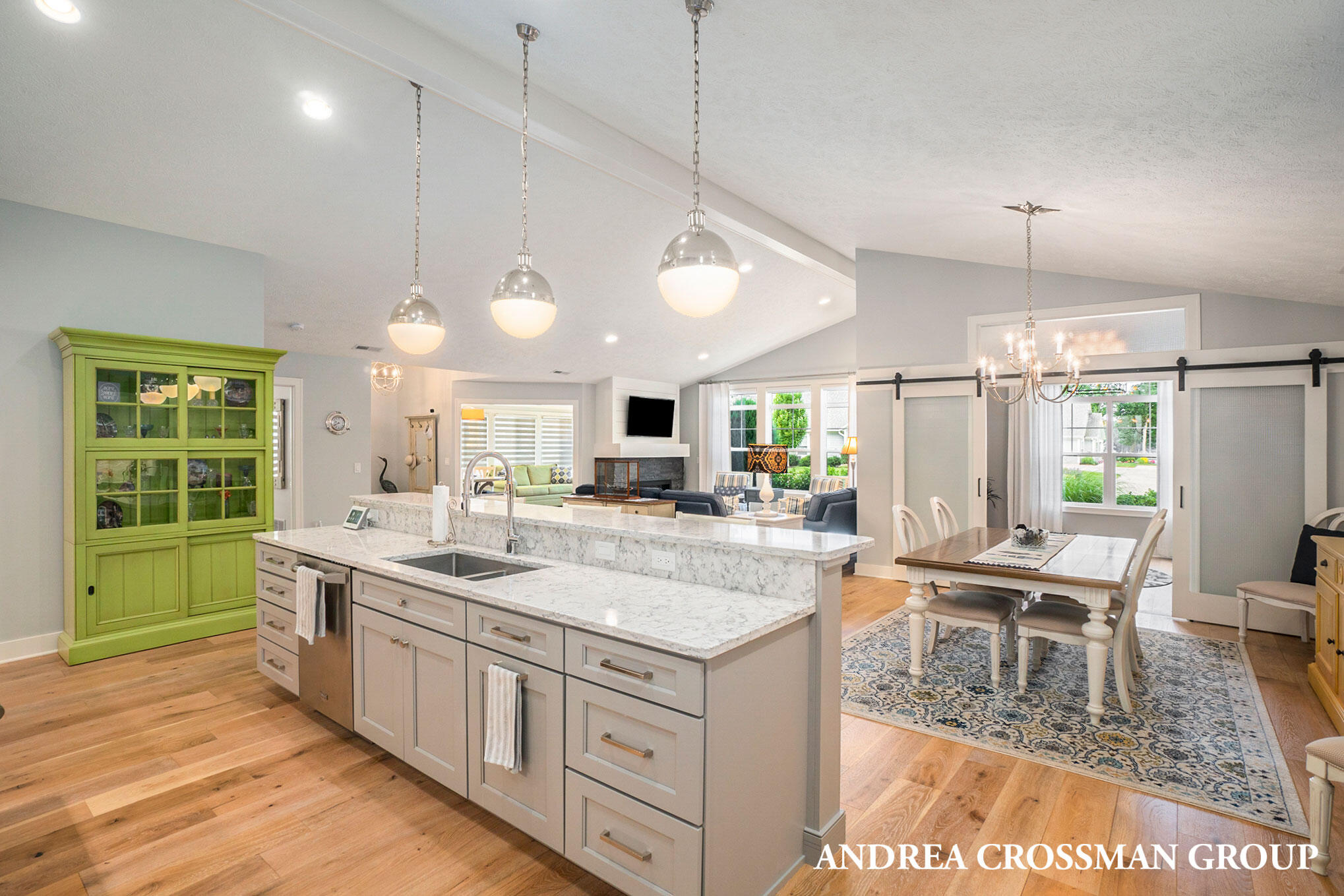 207 Janes View Drive