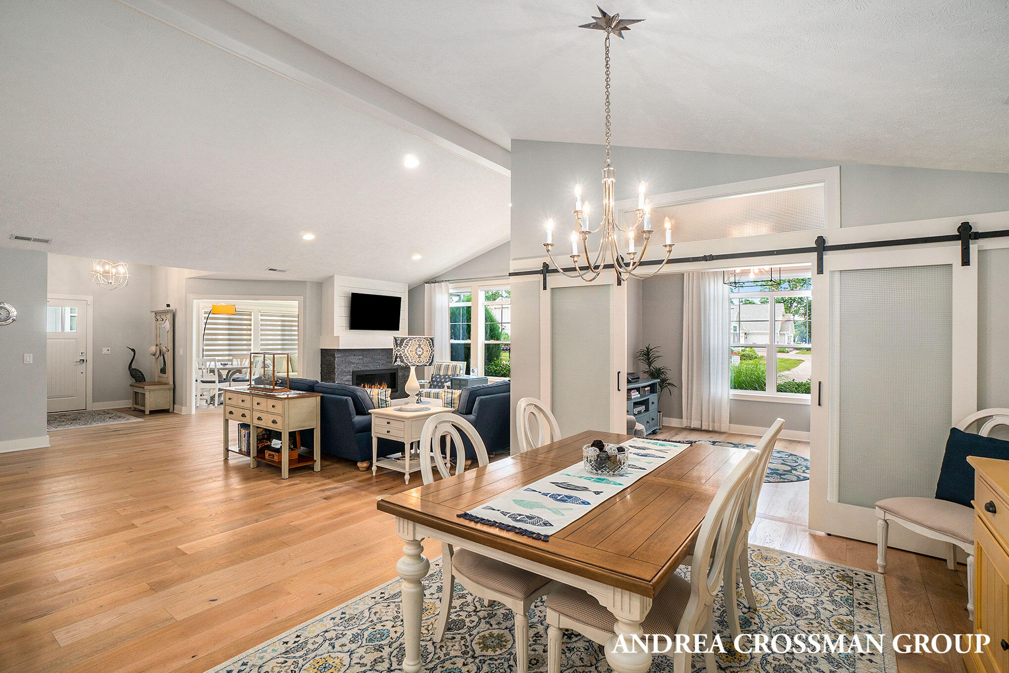 207 Janes View Drive