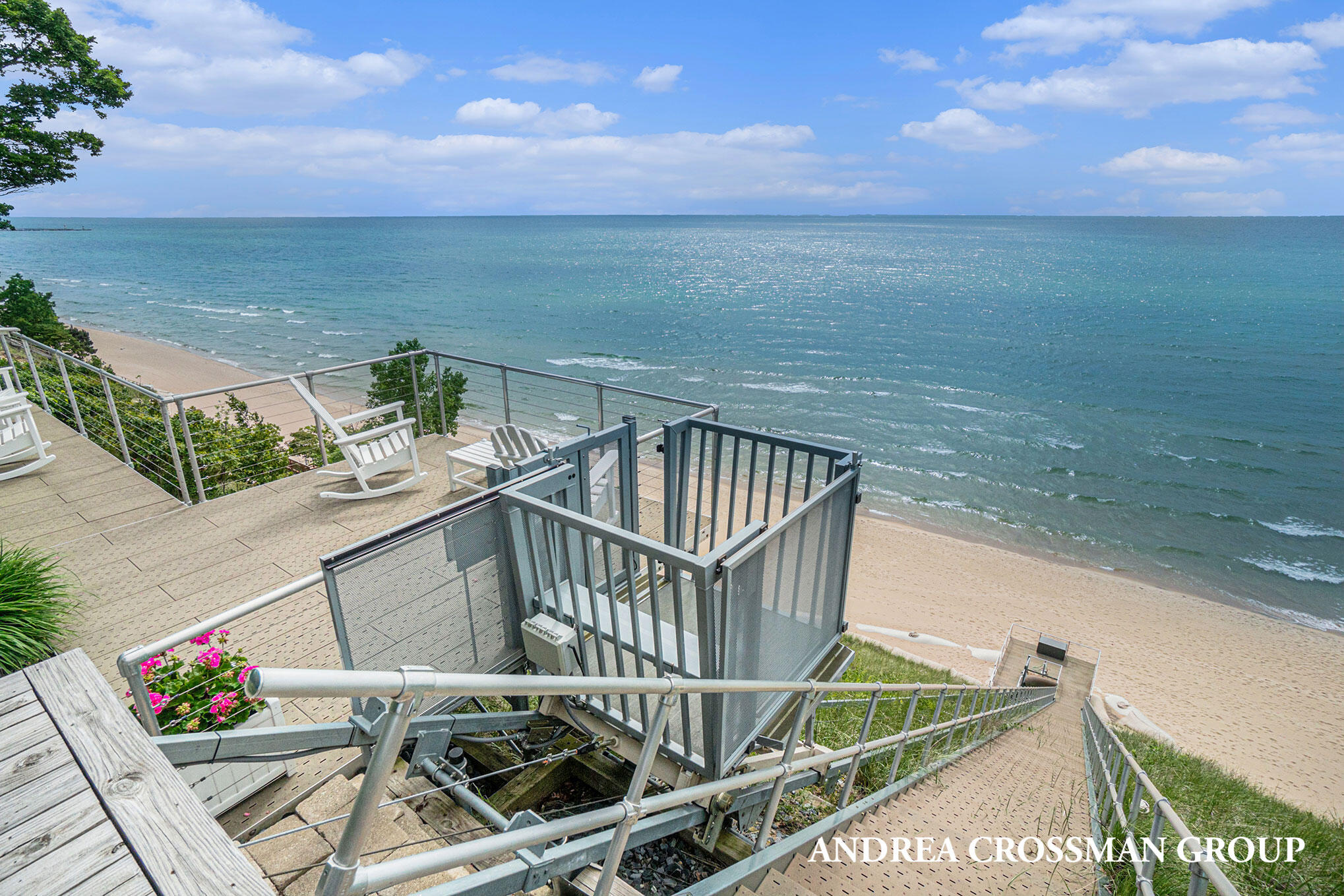 260 Sunset Bluff Court