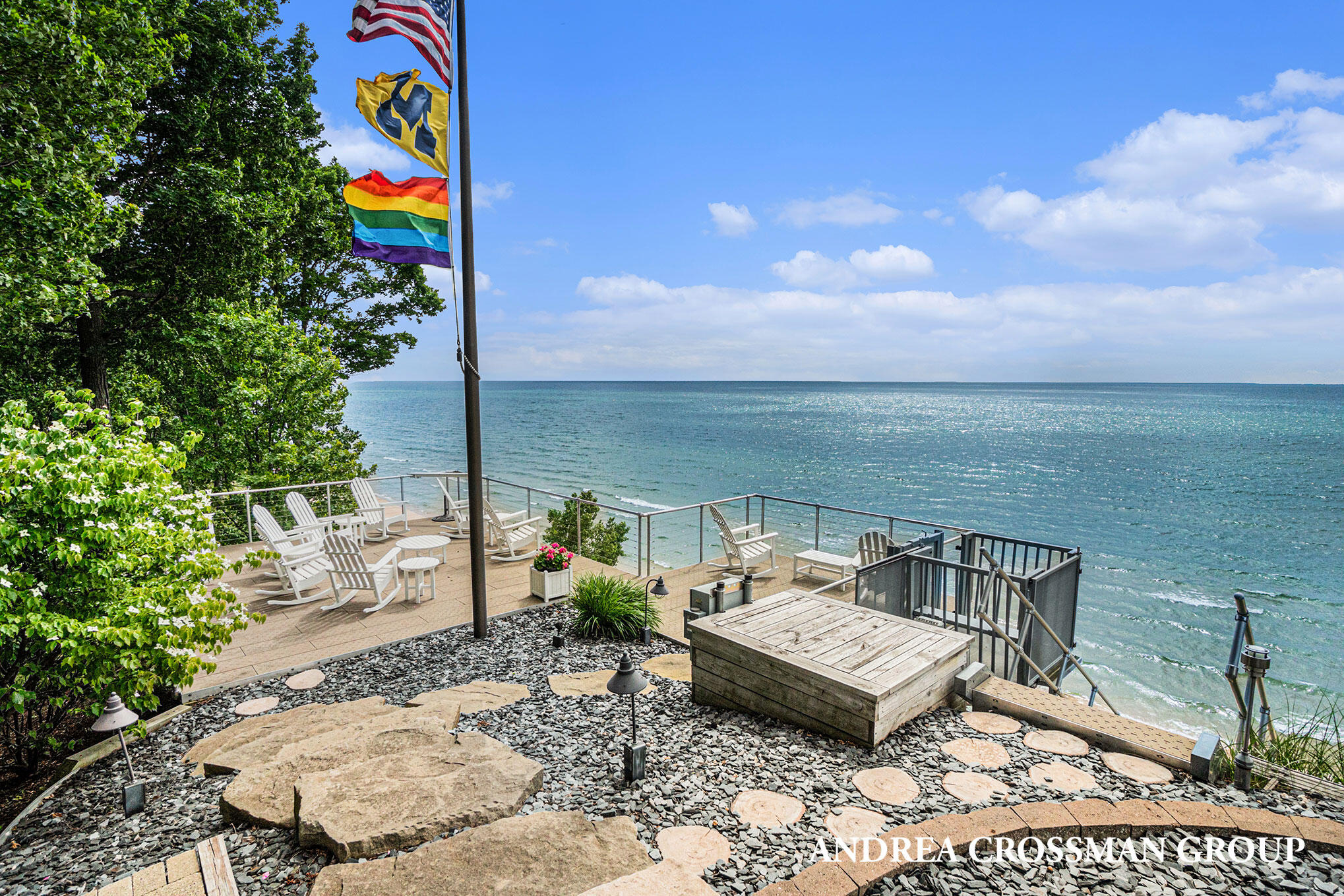 260 Sunset Bluff Court