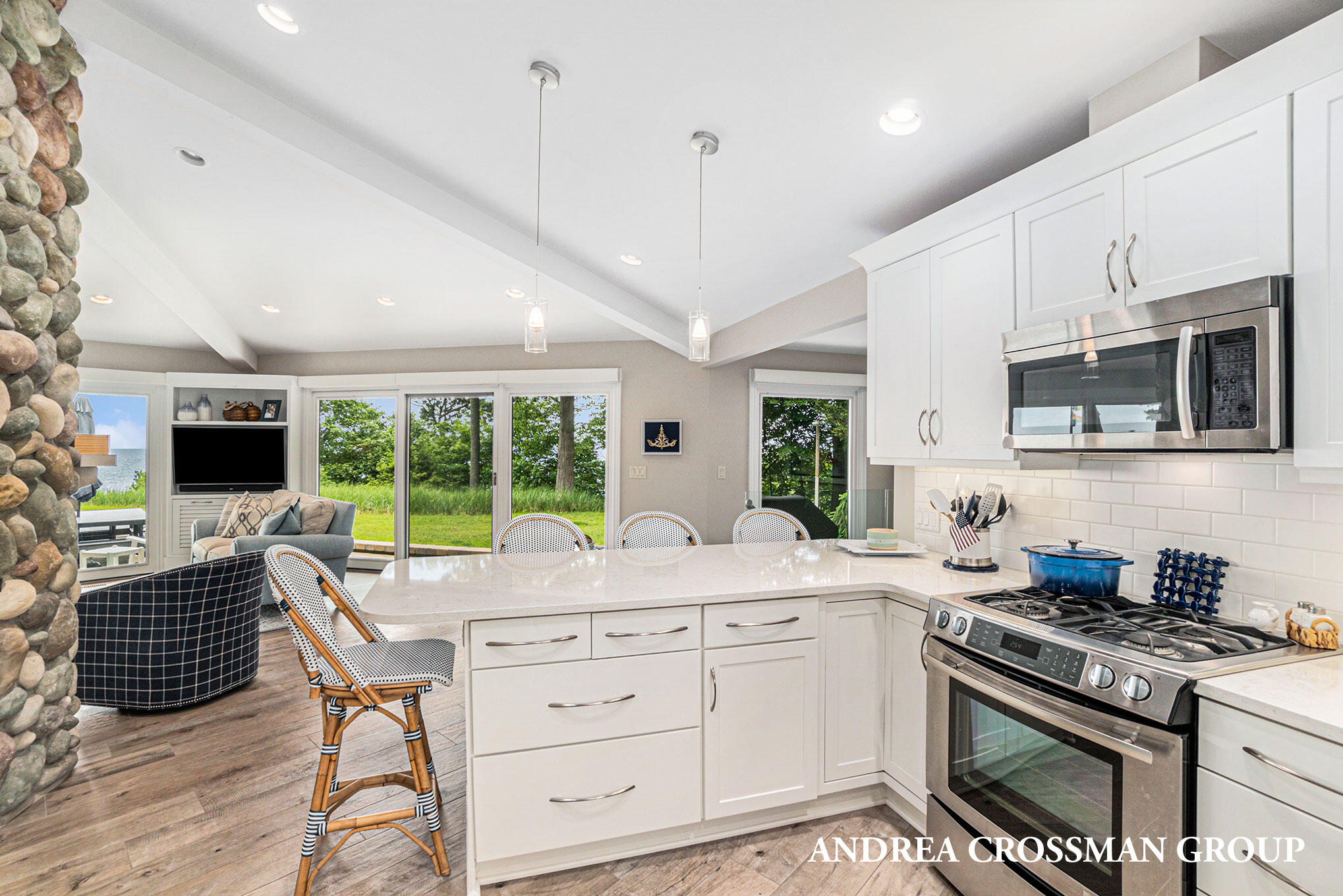 260 Sunset Bluff Court