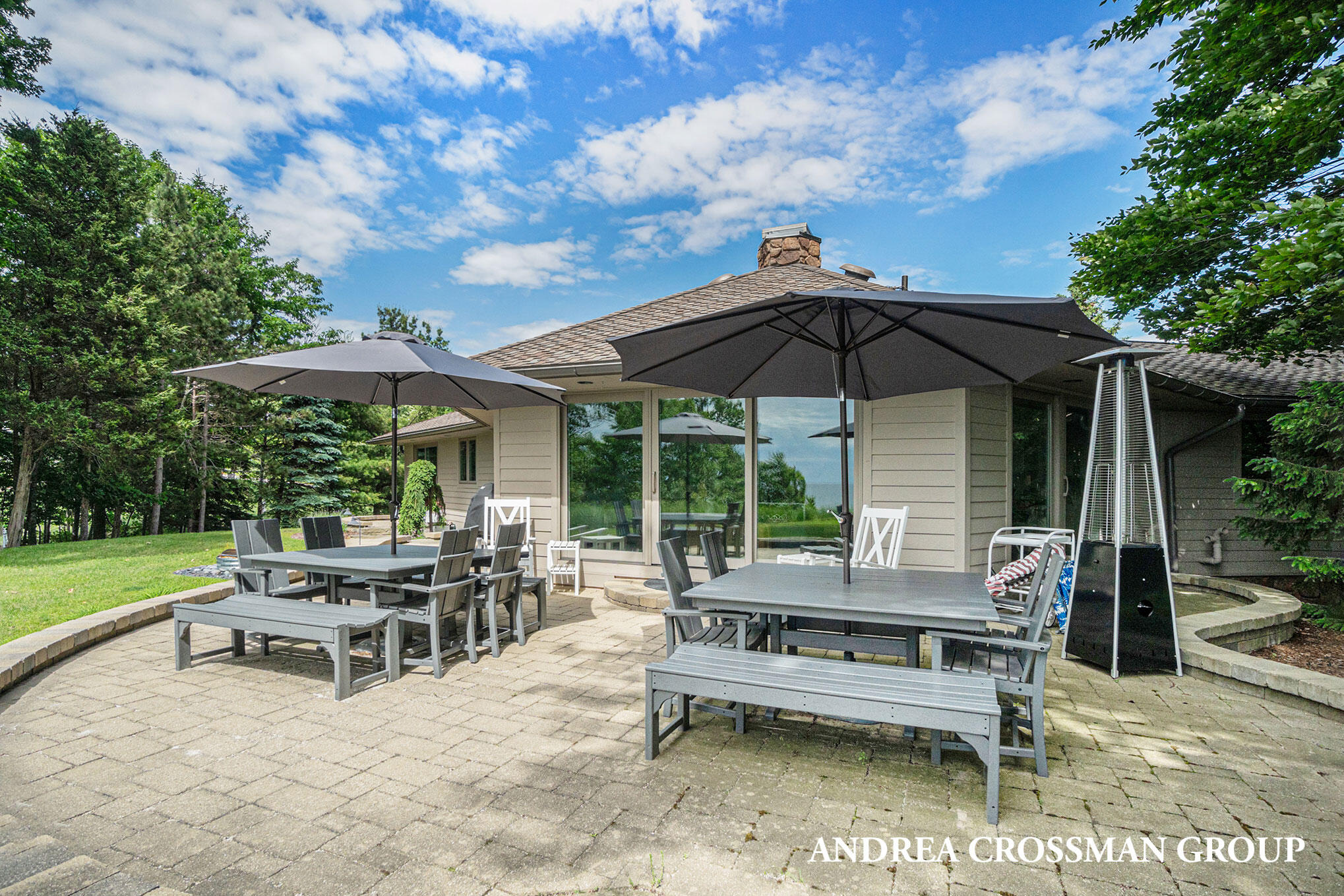 260 Sunset Bluff Court