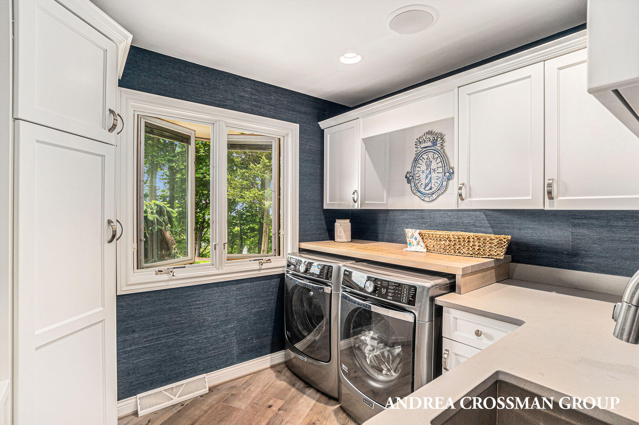 260 Sunset Bluff Court