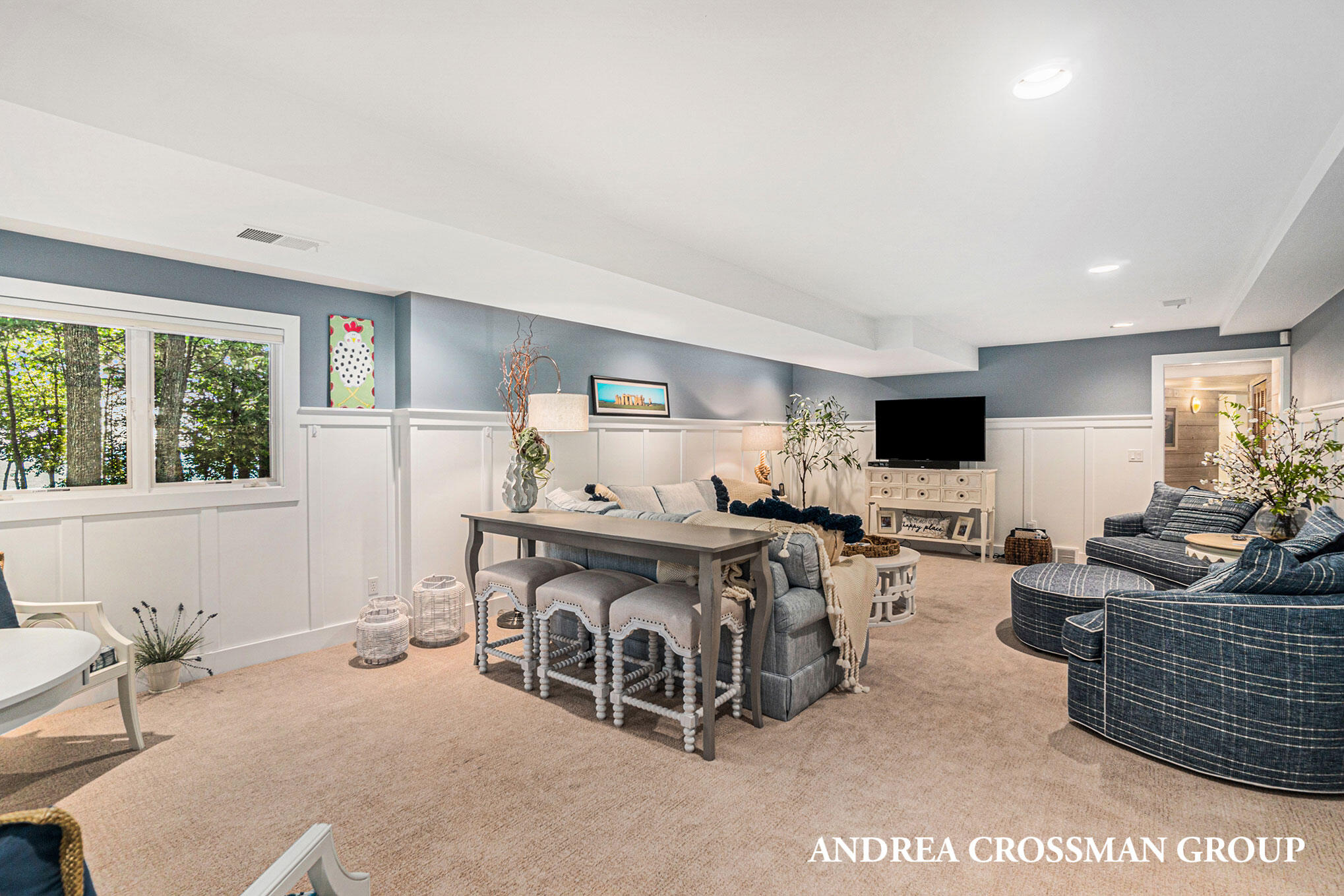 260 Sunset Bluff Court