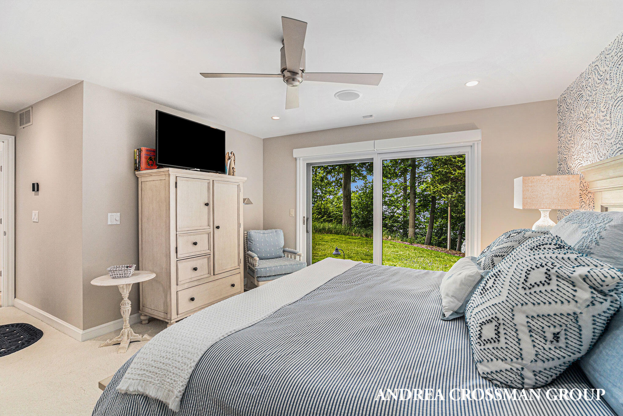 260 Sunset Bluff Court