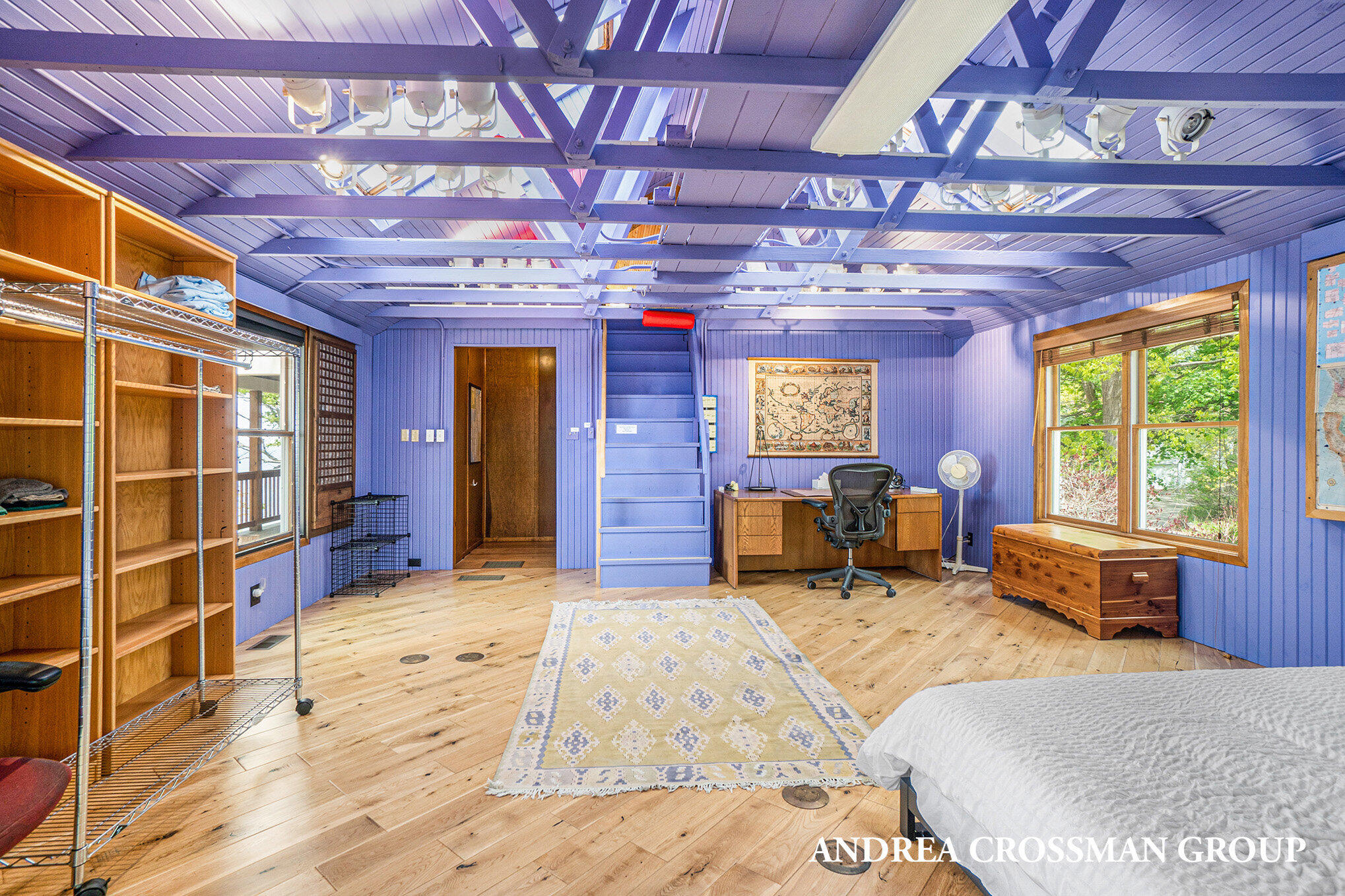 5795 Lakeshore Drive