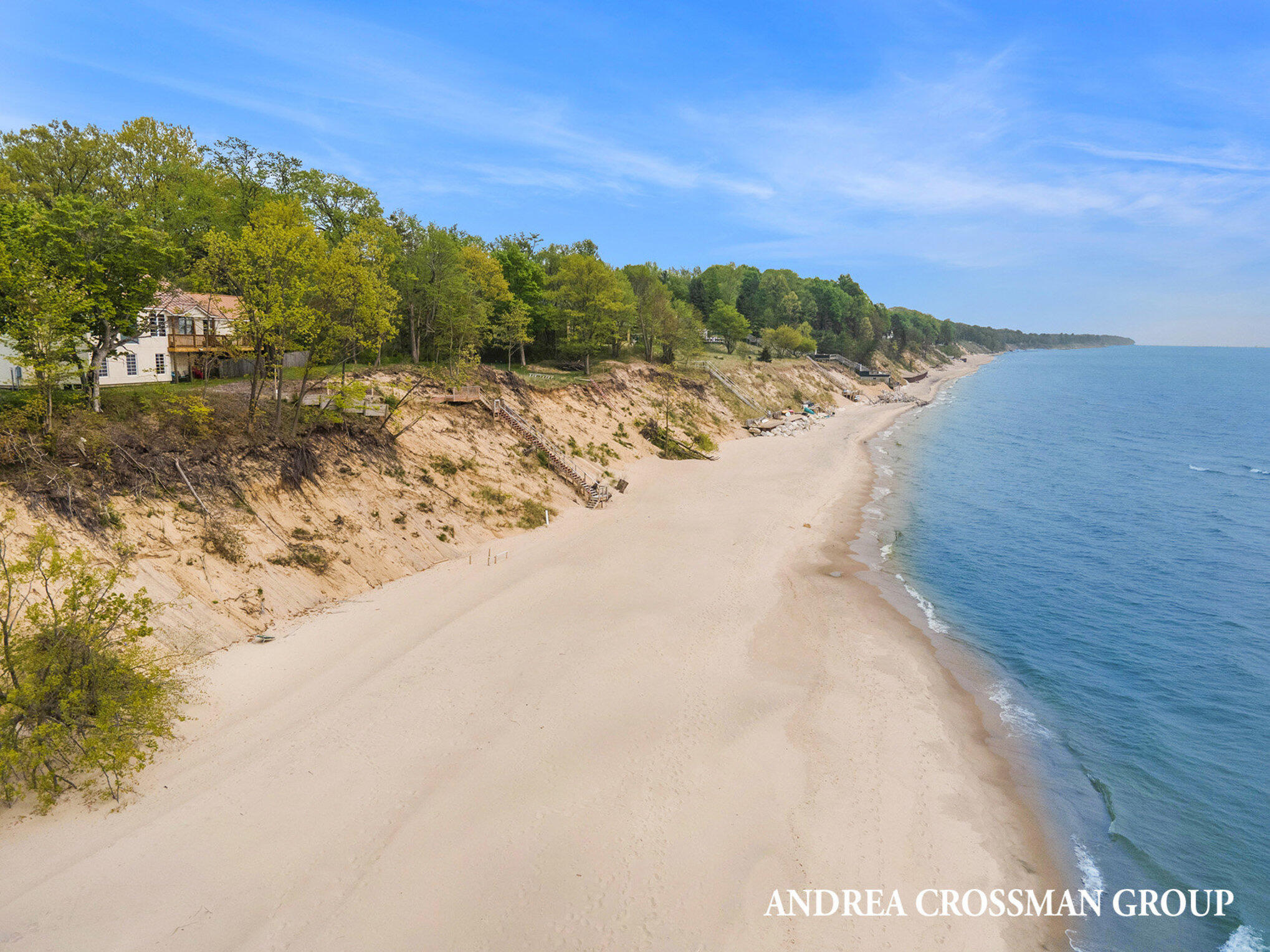 5795 Lakeshore Drive