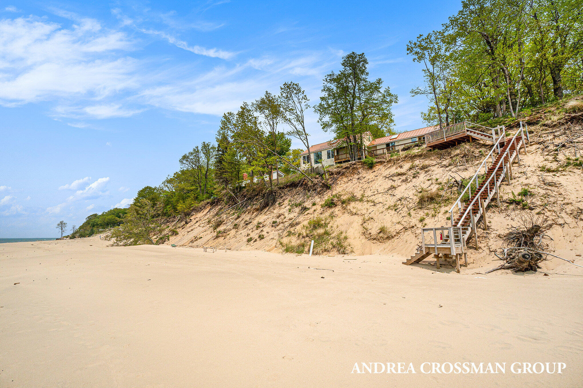 5795 Lakeshore Drive