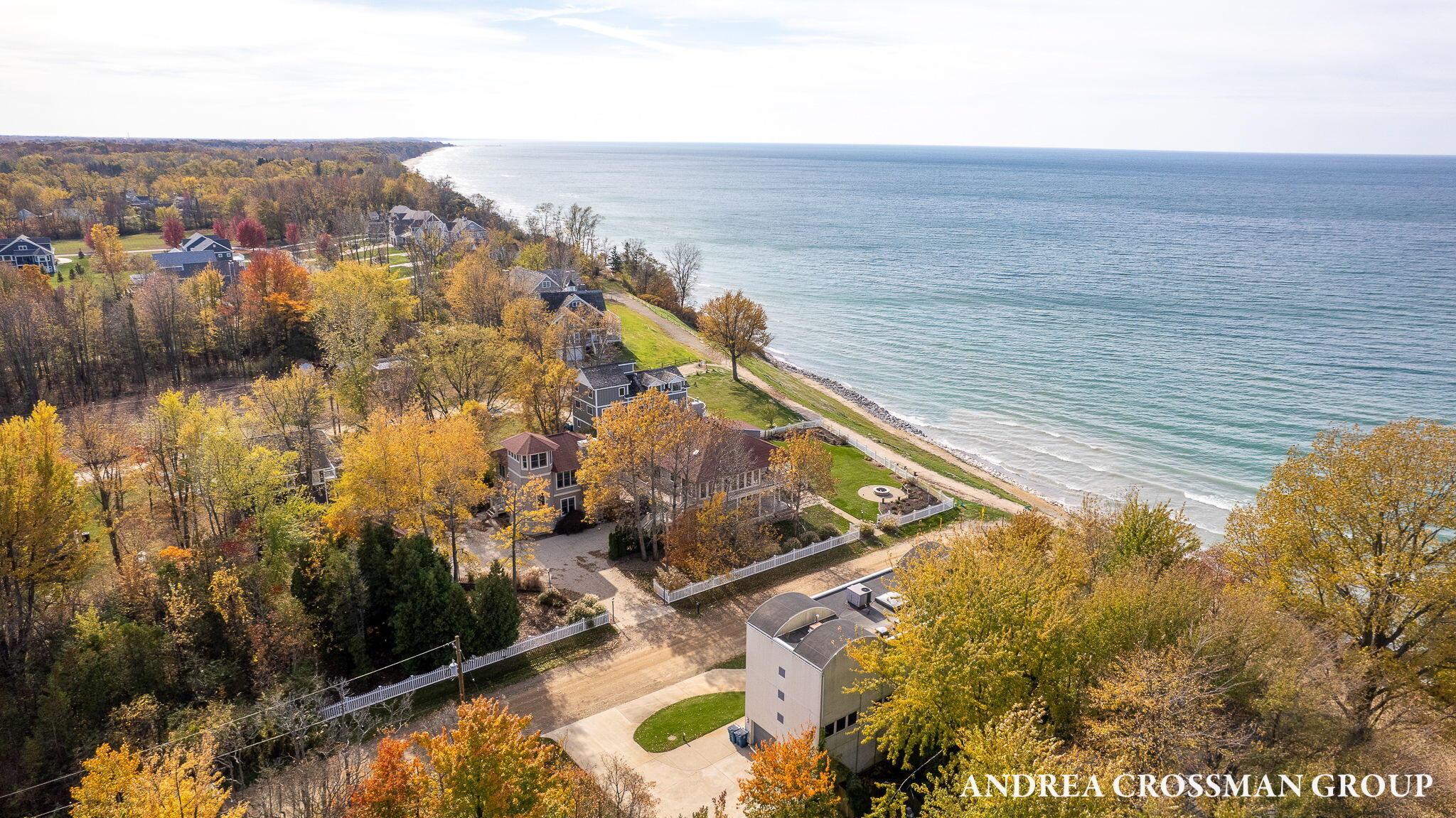 625 Lakeshore Drive