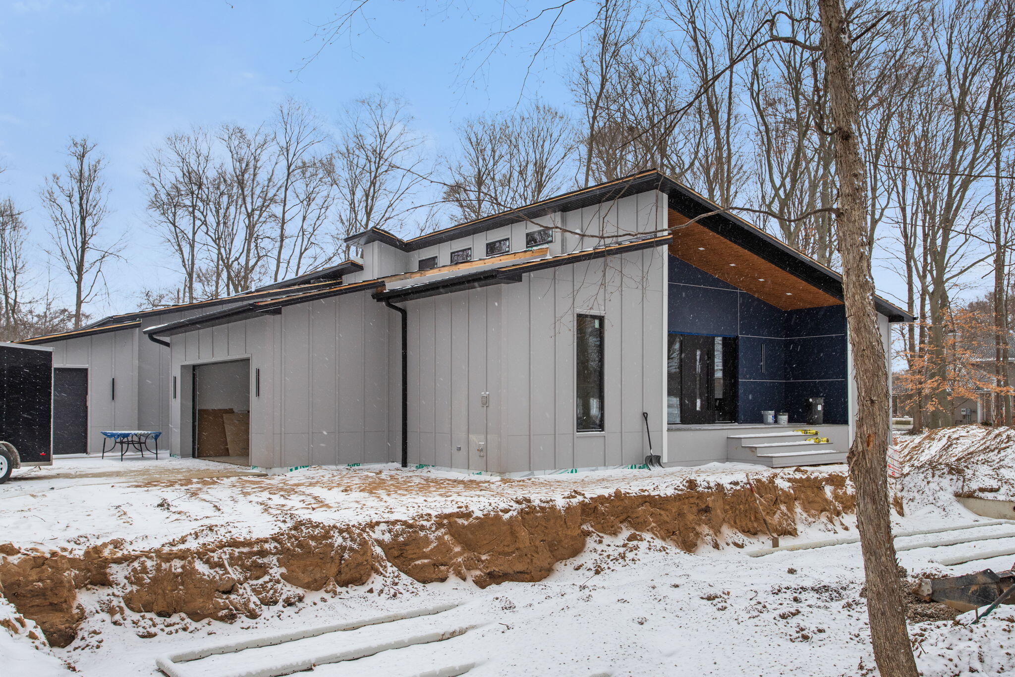 585 Hawksnest Drive