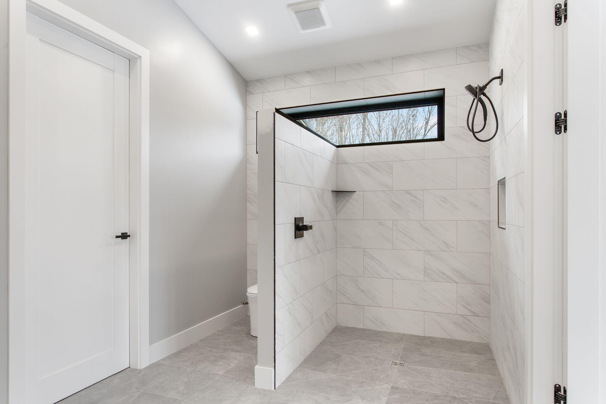 585 Hawksnest Drive