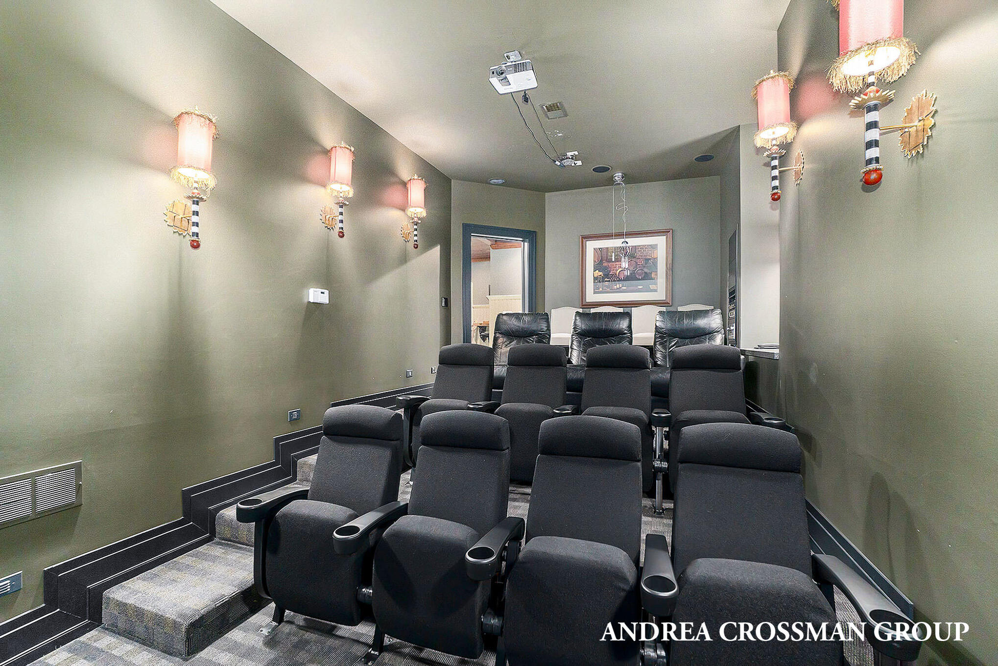 6059 Lakeshore Drive