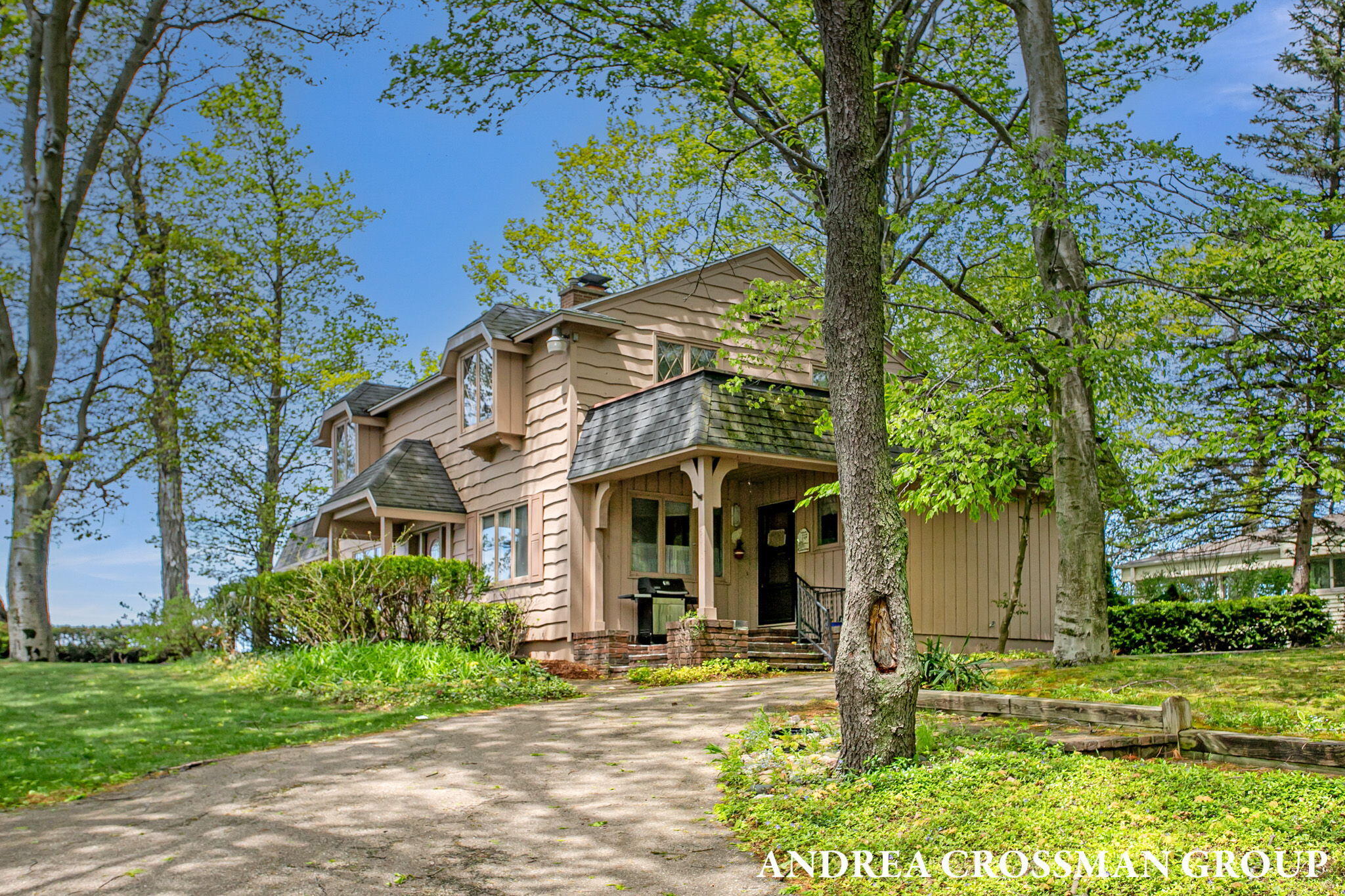 5011 Rosabelle Beach Avenue