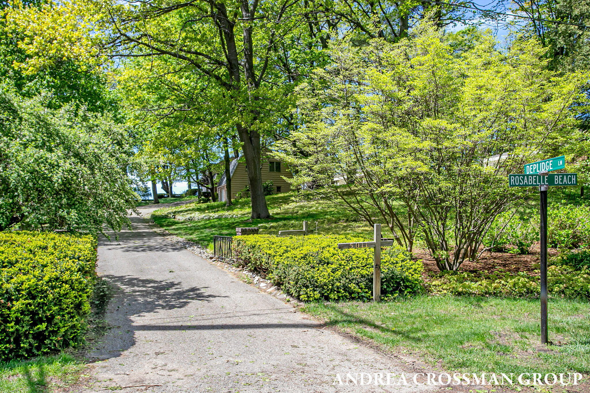 5011 Rosabelle Beach Avenue