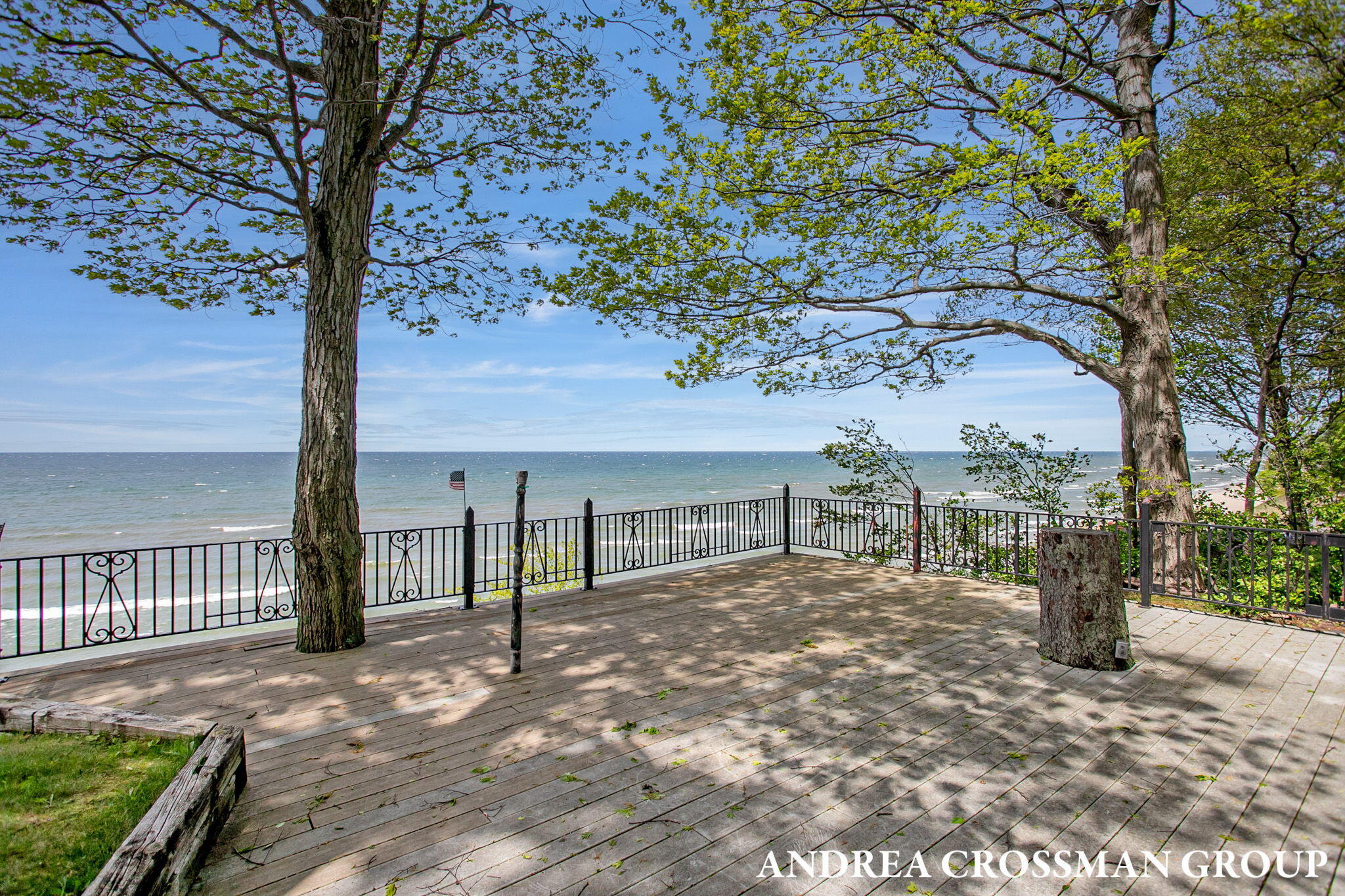 5011 Rosabelle Beach Avenue