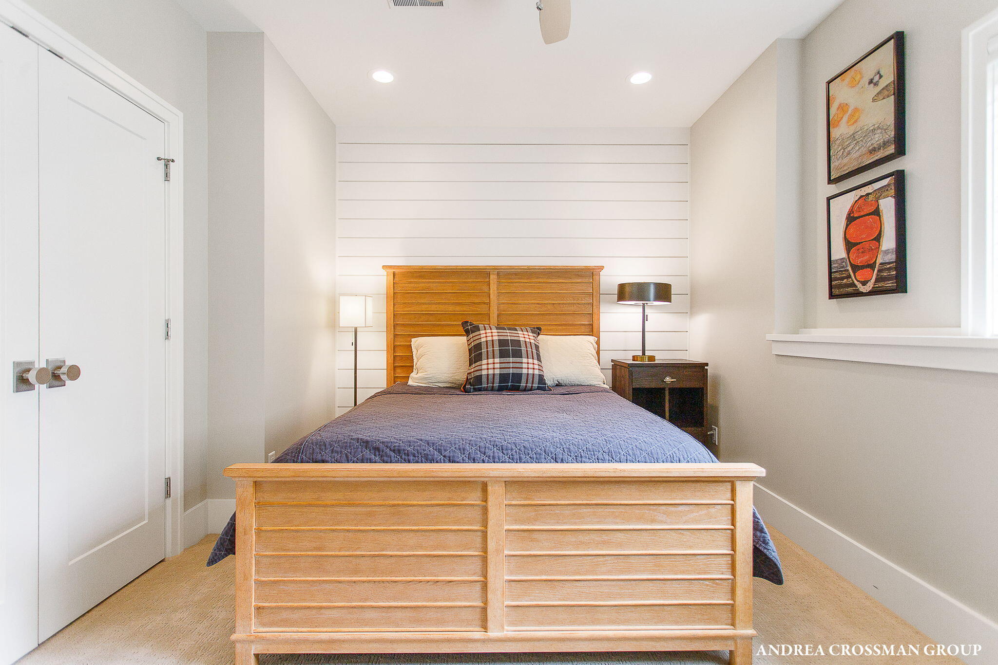 4101 Lakeridge Drive