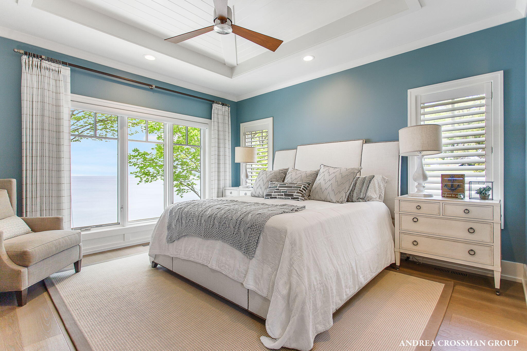 4101 Lakeridge Drive