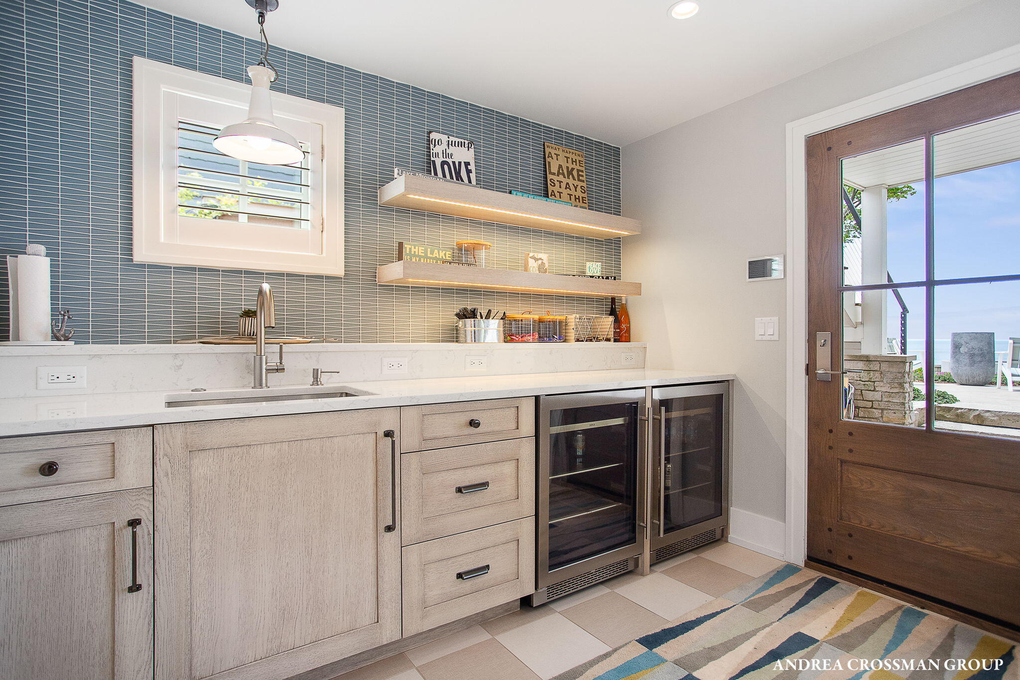 4101 Lakeridge Drive