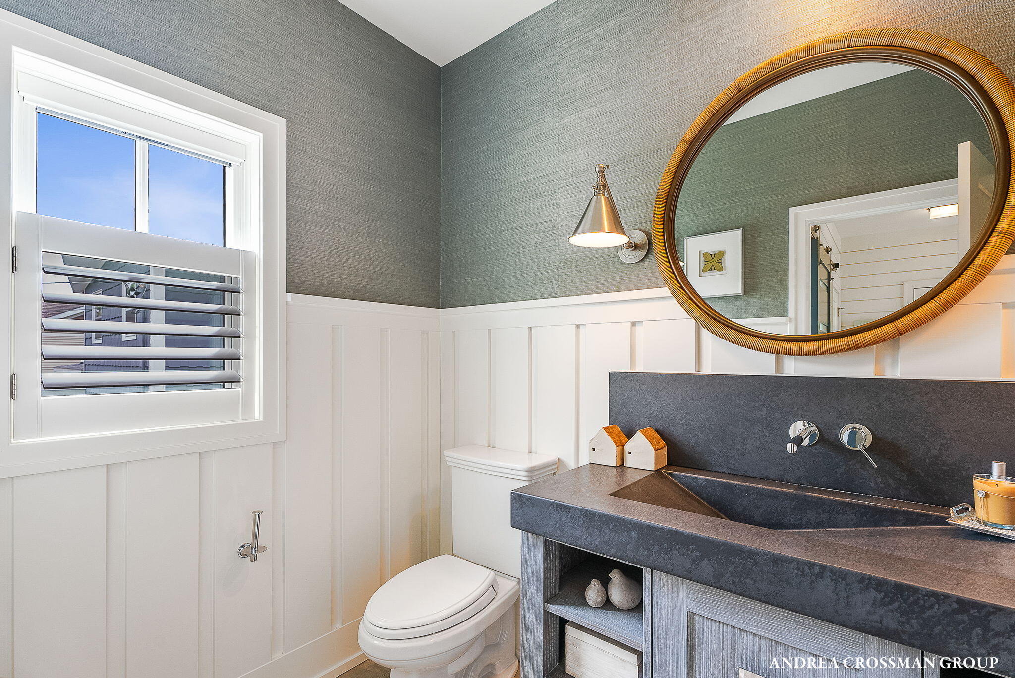 4101 Lakeridge Drive