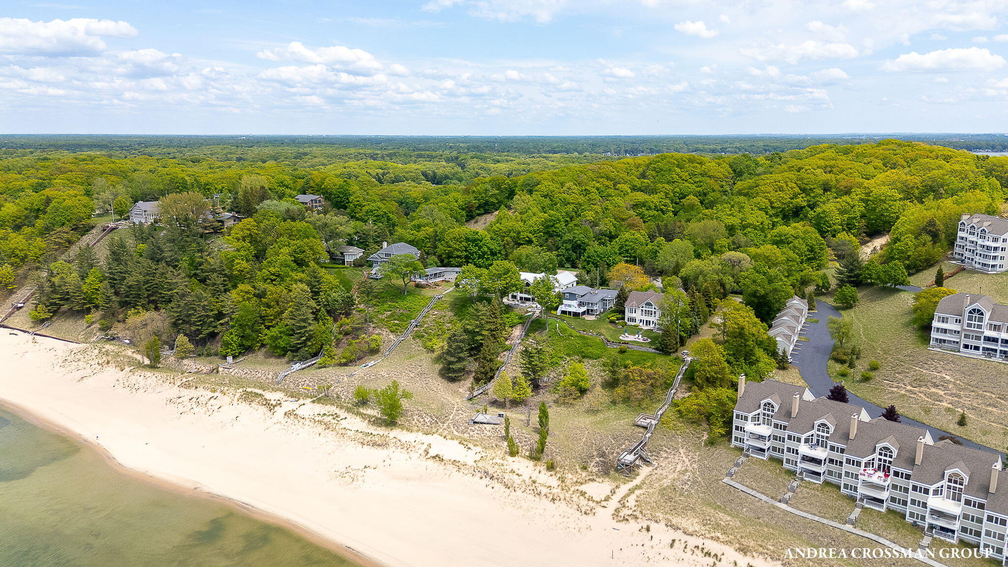 4101 Lakeridge Drive