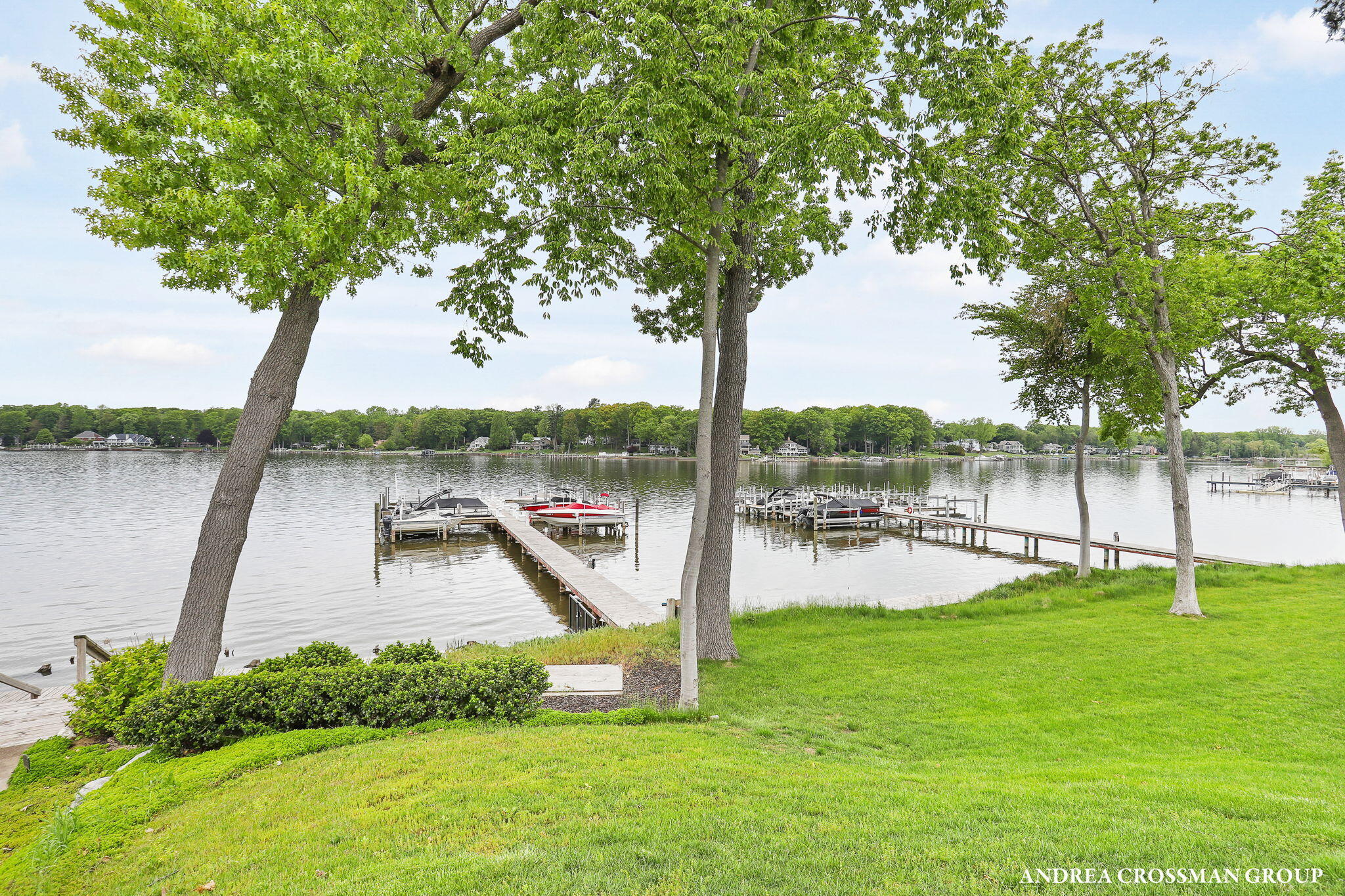 225 Janes View Drive