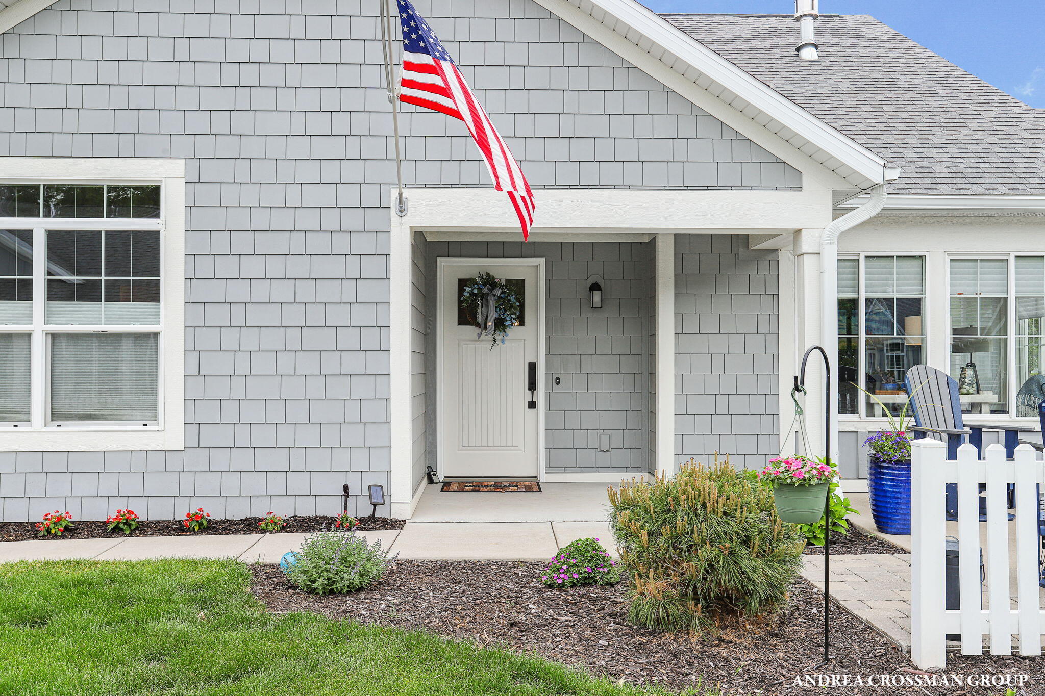 225 Janes View Drive