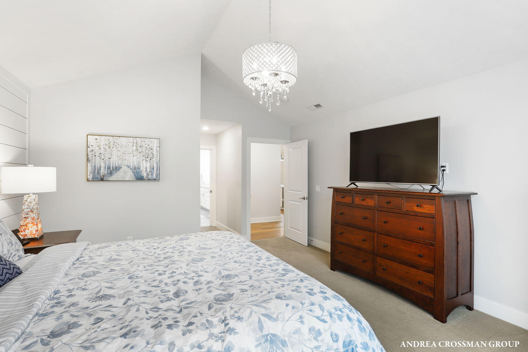 225 Janes View Drive