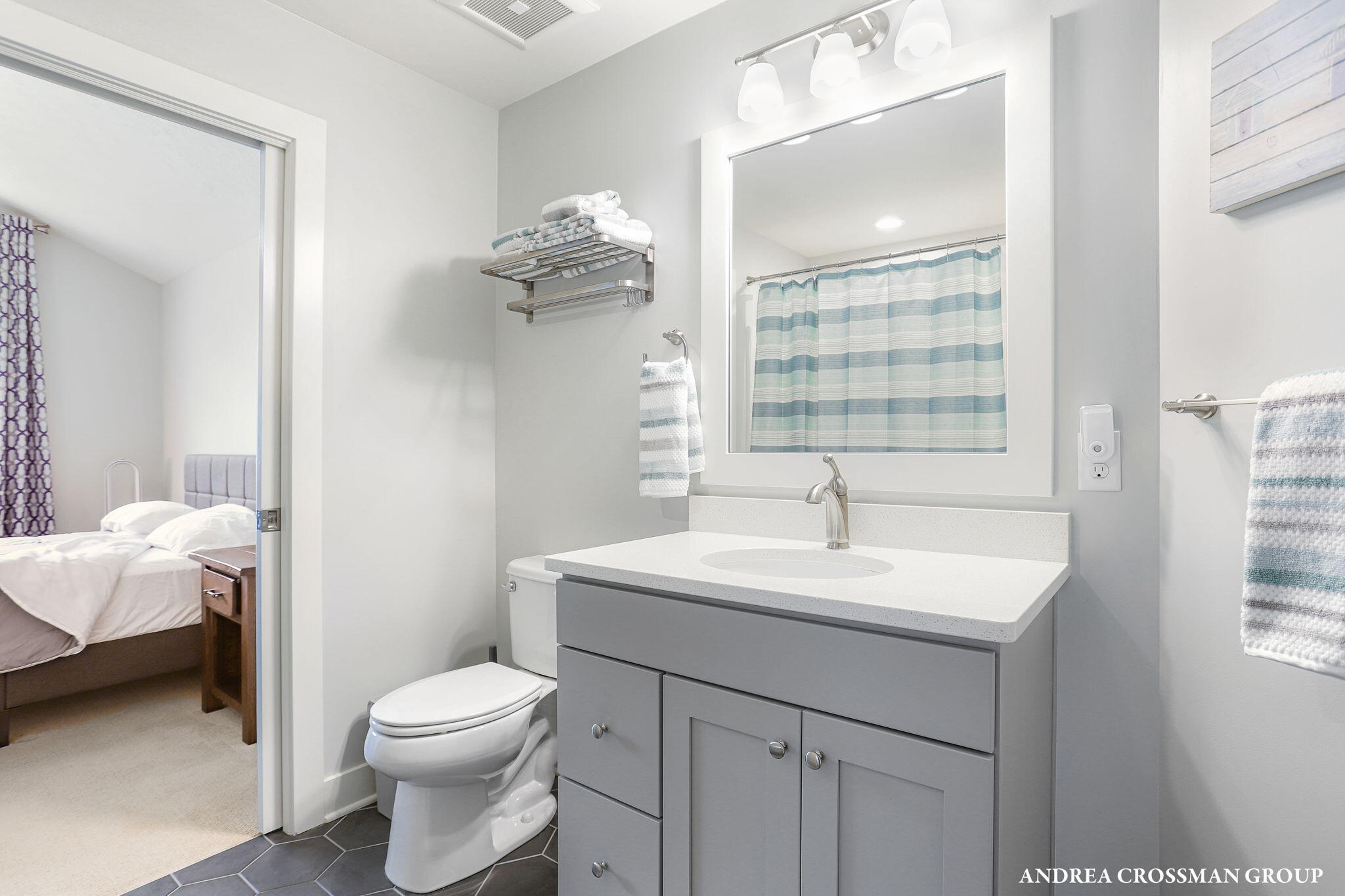 225 Janes View Drive