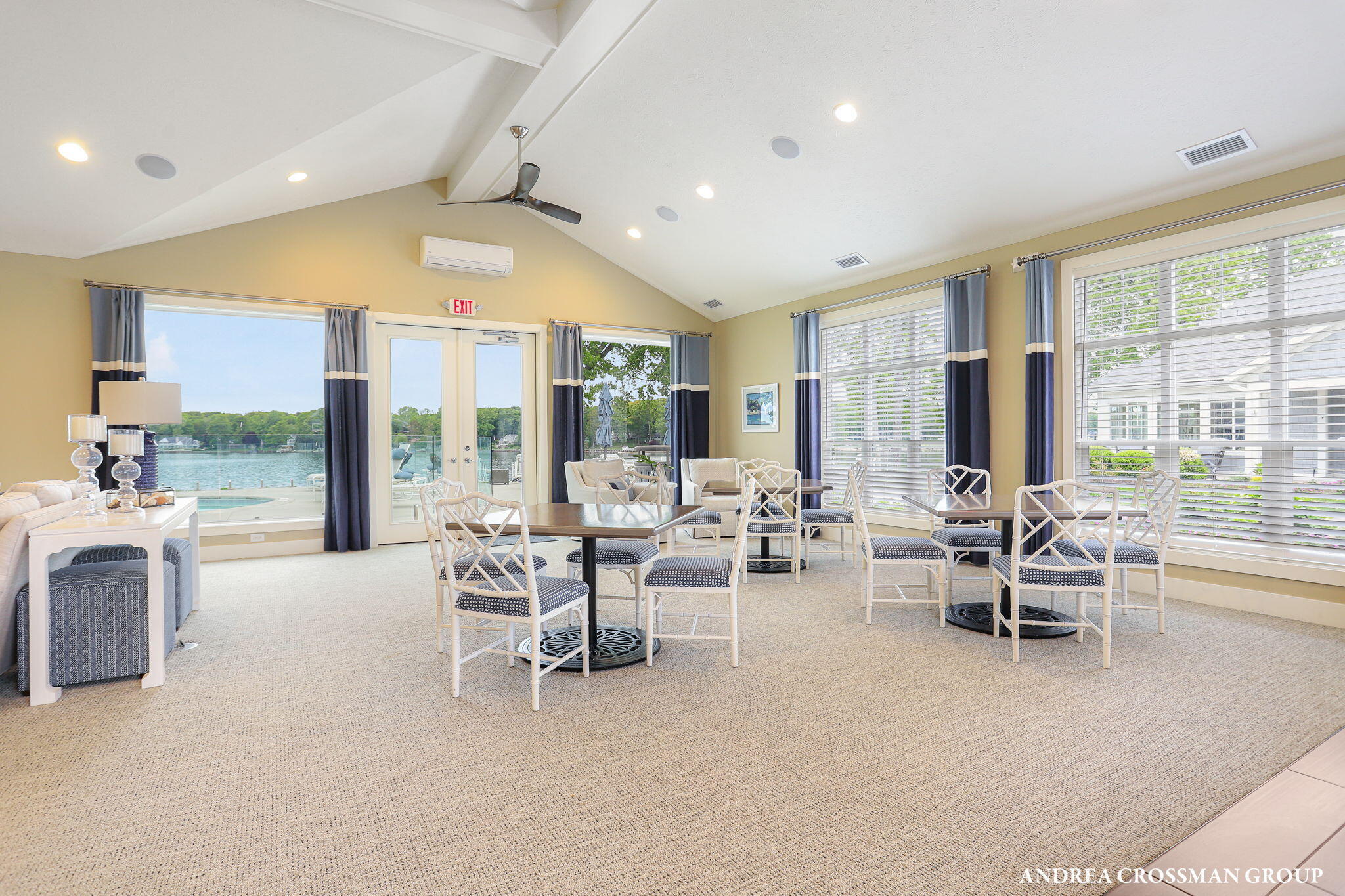 225 Janes View Drive