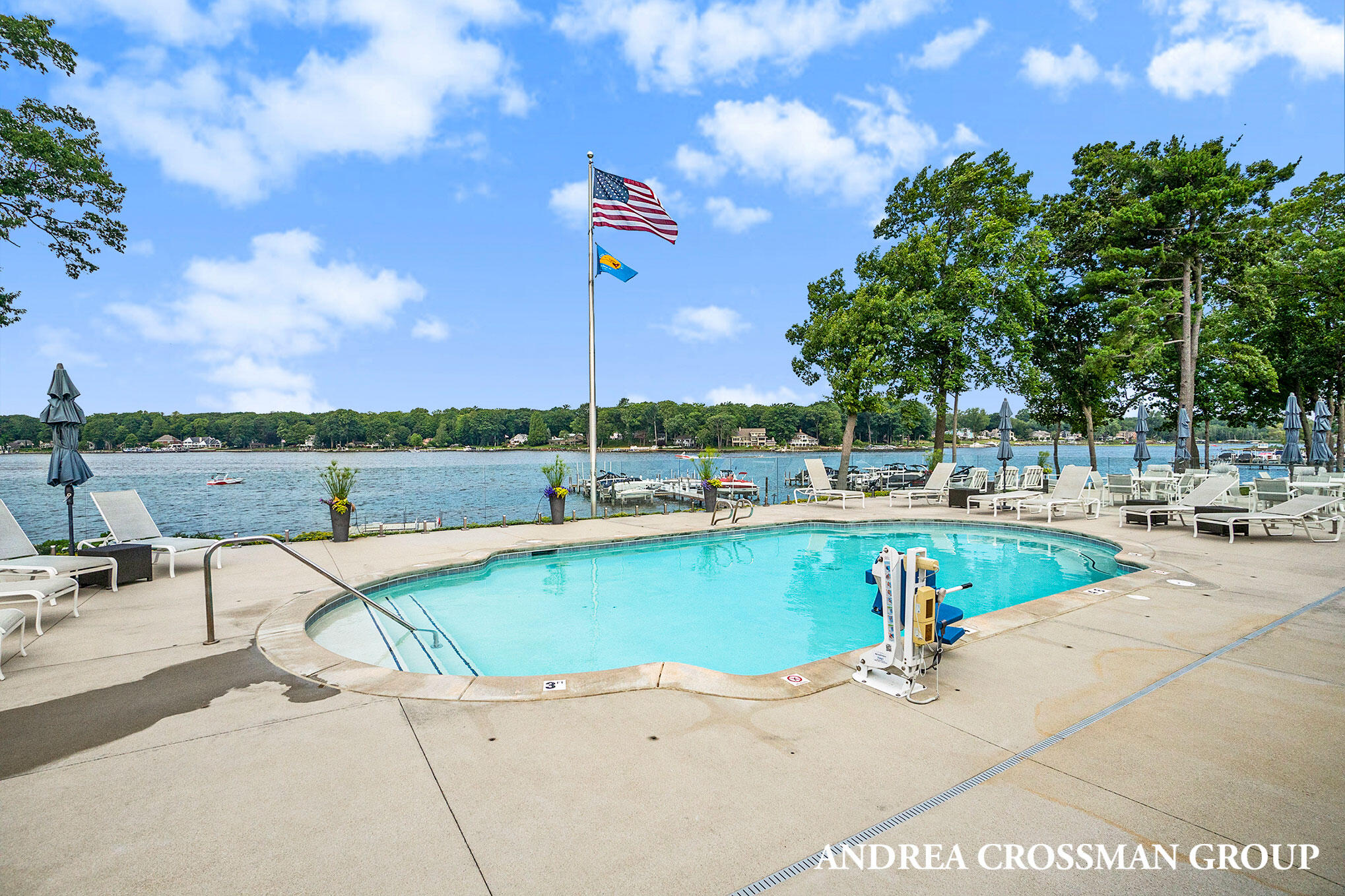 225 Janes View Drive