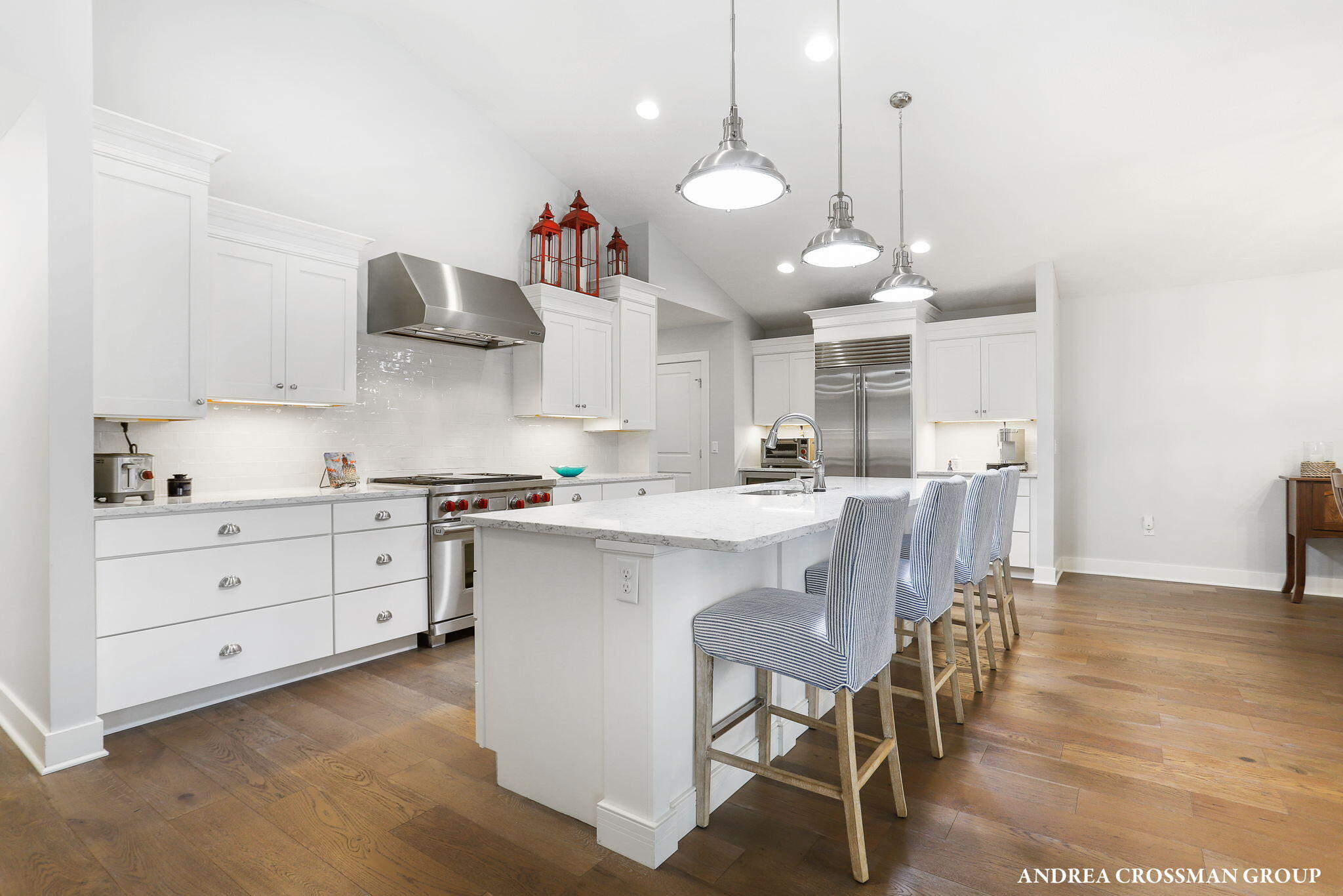 225 Janes View Drive