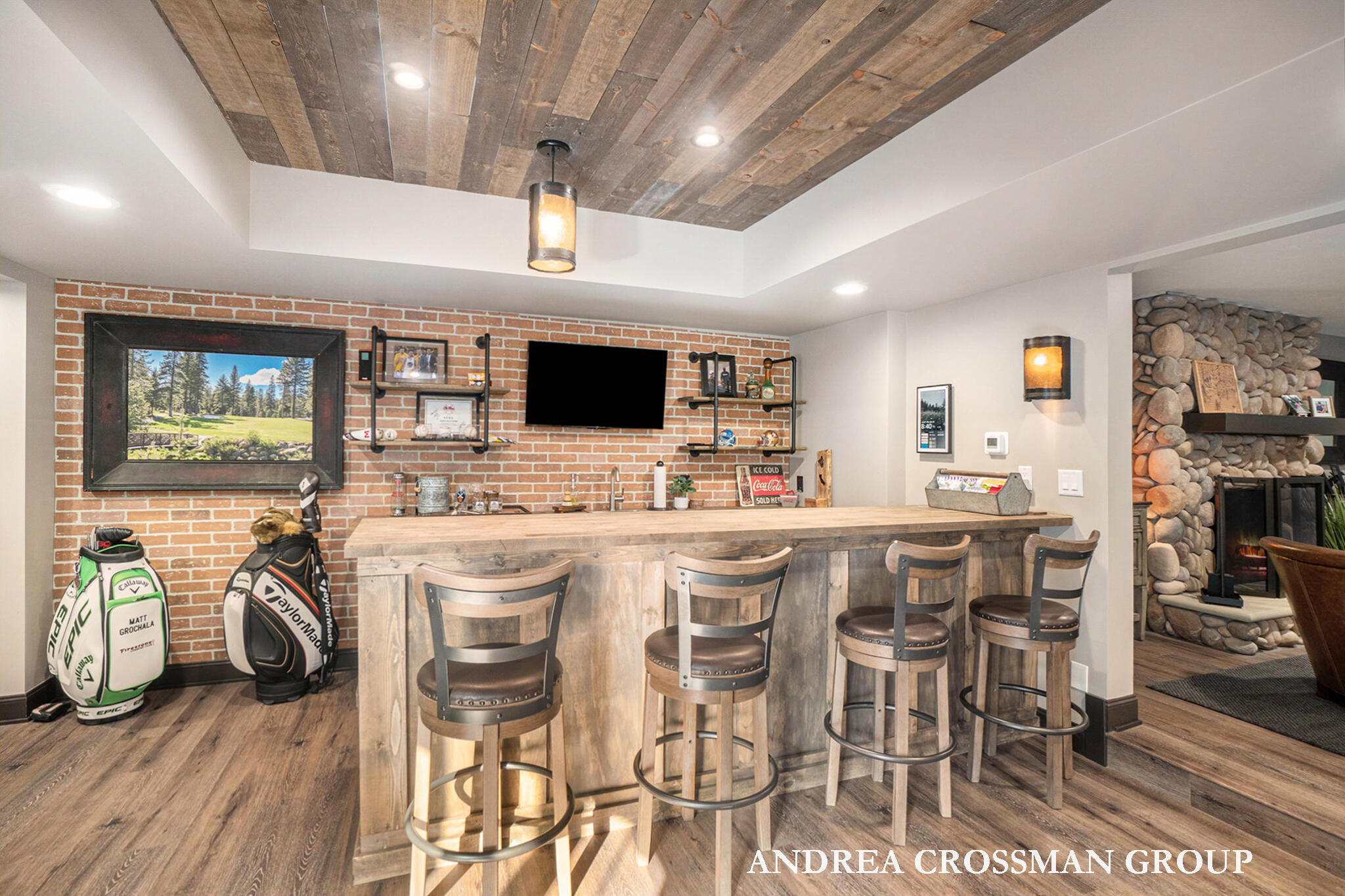 41 Bay Meadows Drive