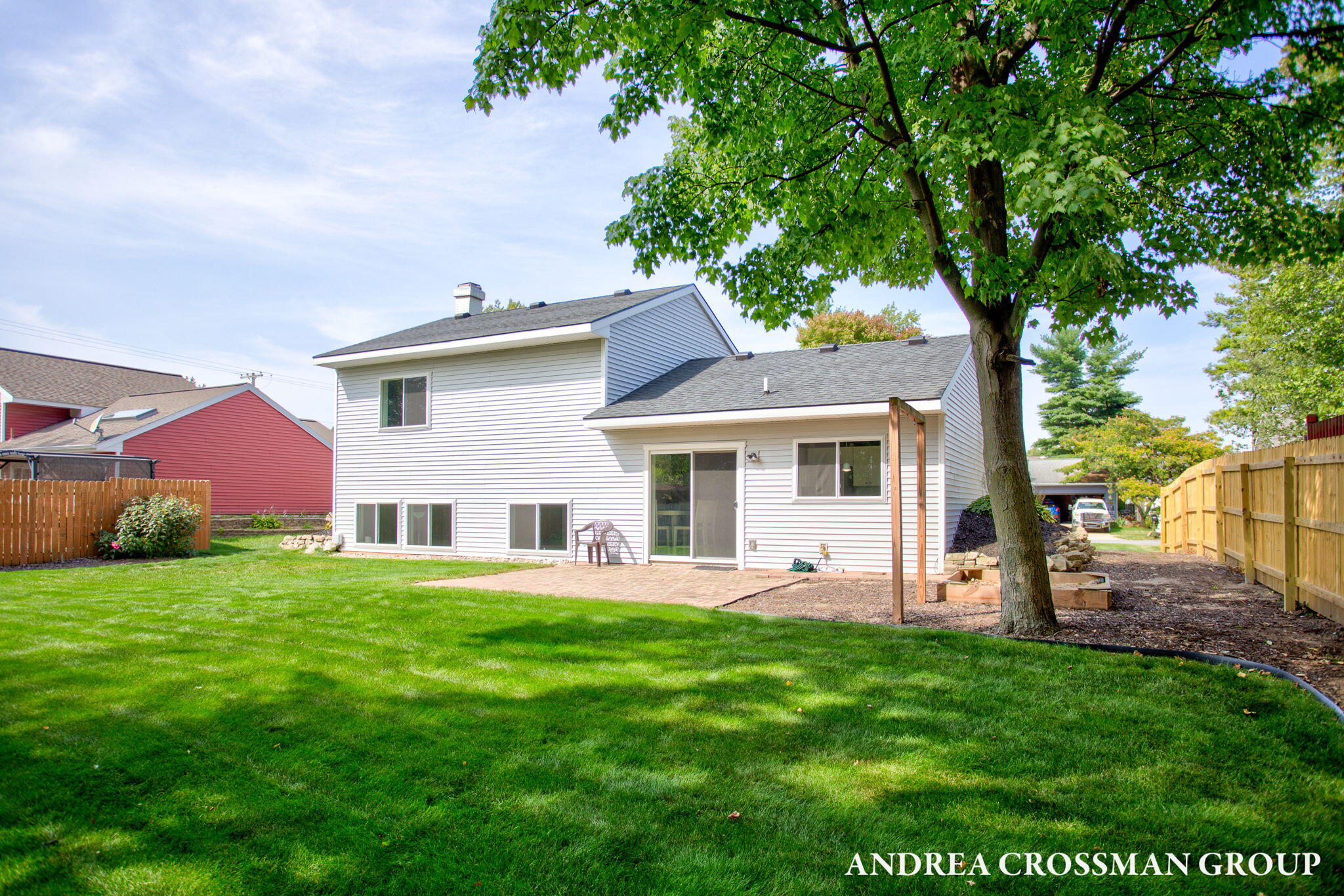 828 Tierra Street SE