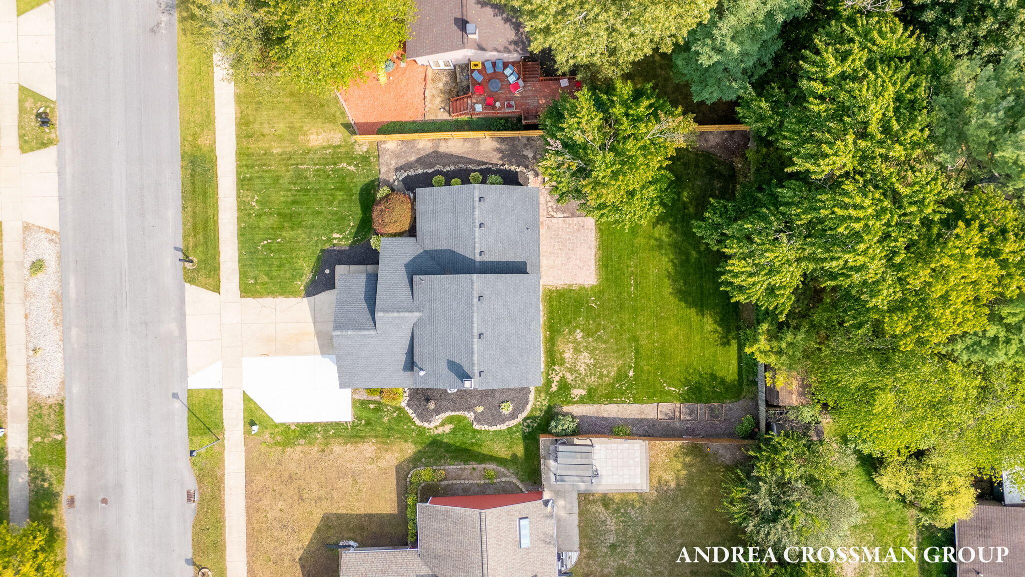 828 Tierra Street SE