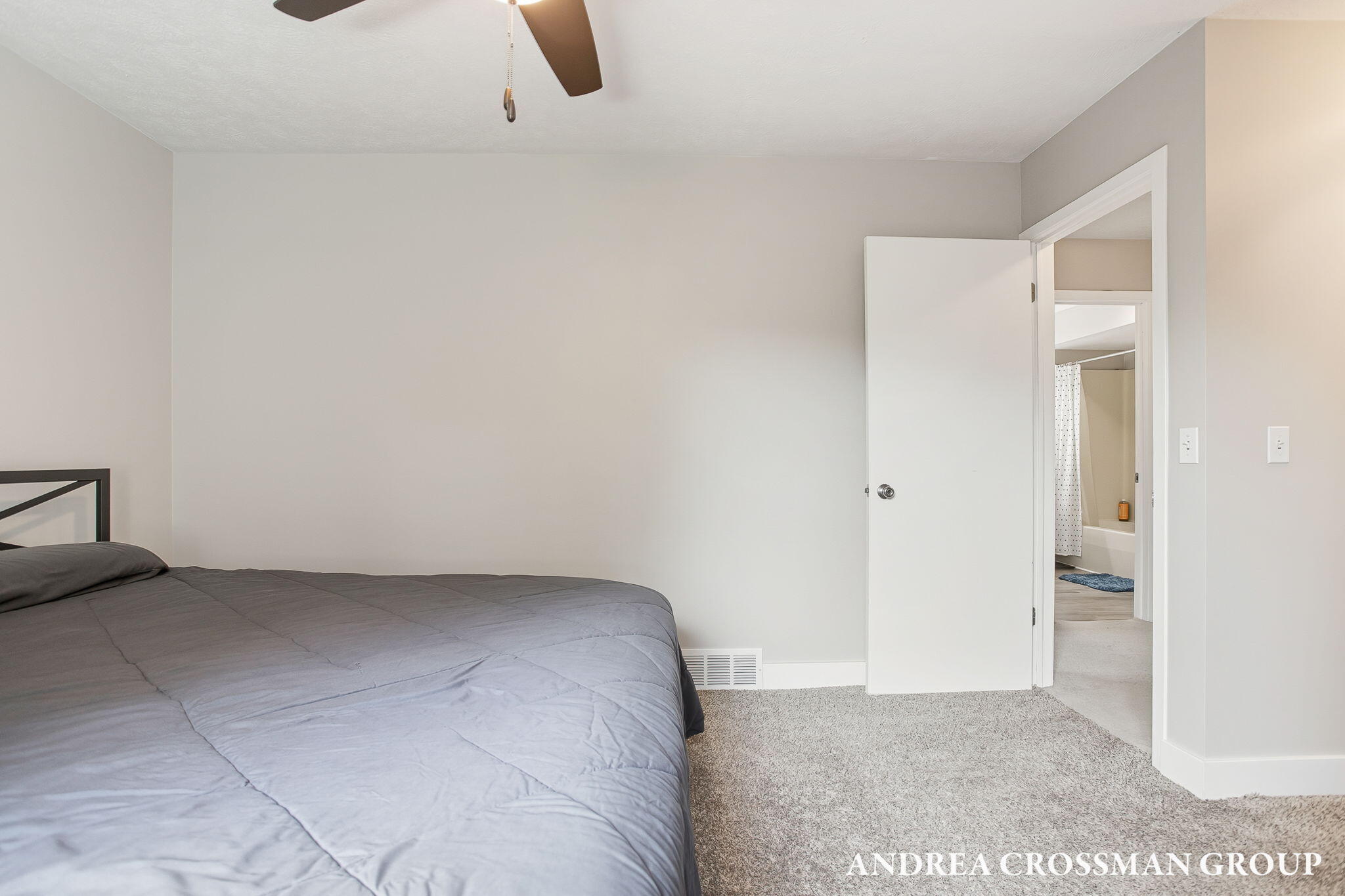 828 Tierra Street SE