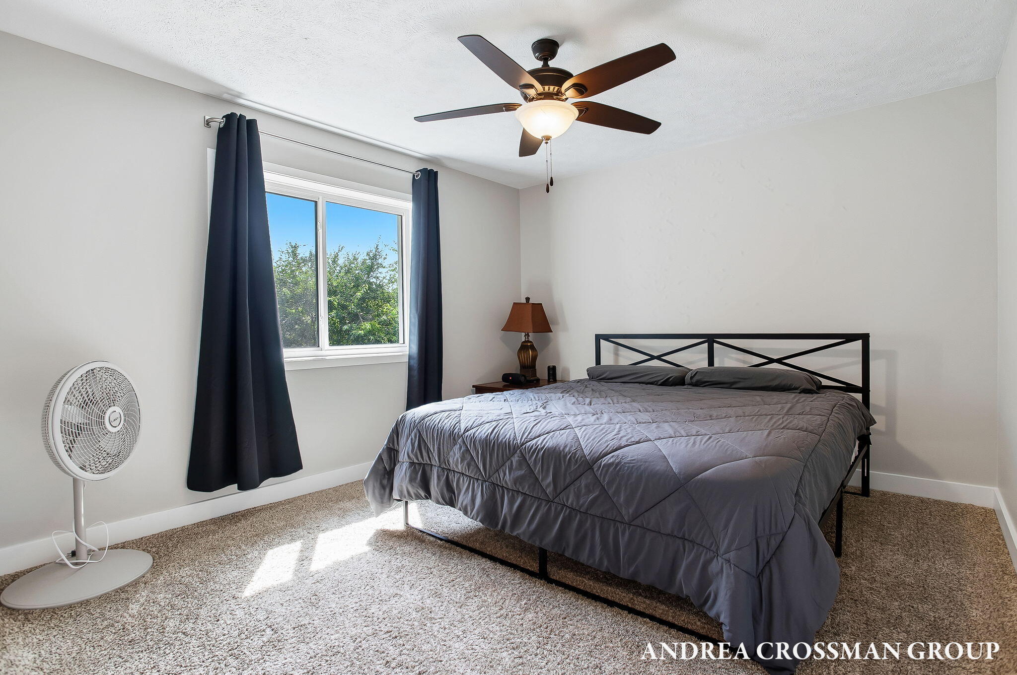 828 Tierra Street SE