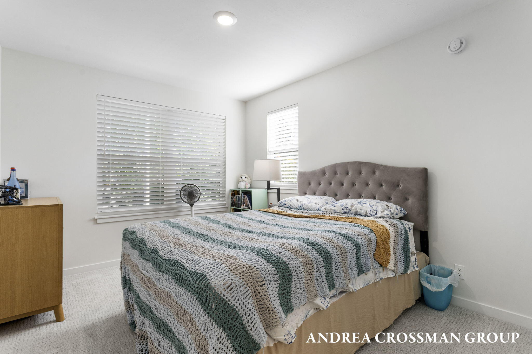 1991 N Shorewood Lane, 4