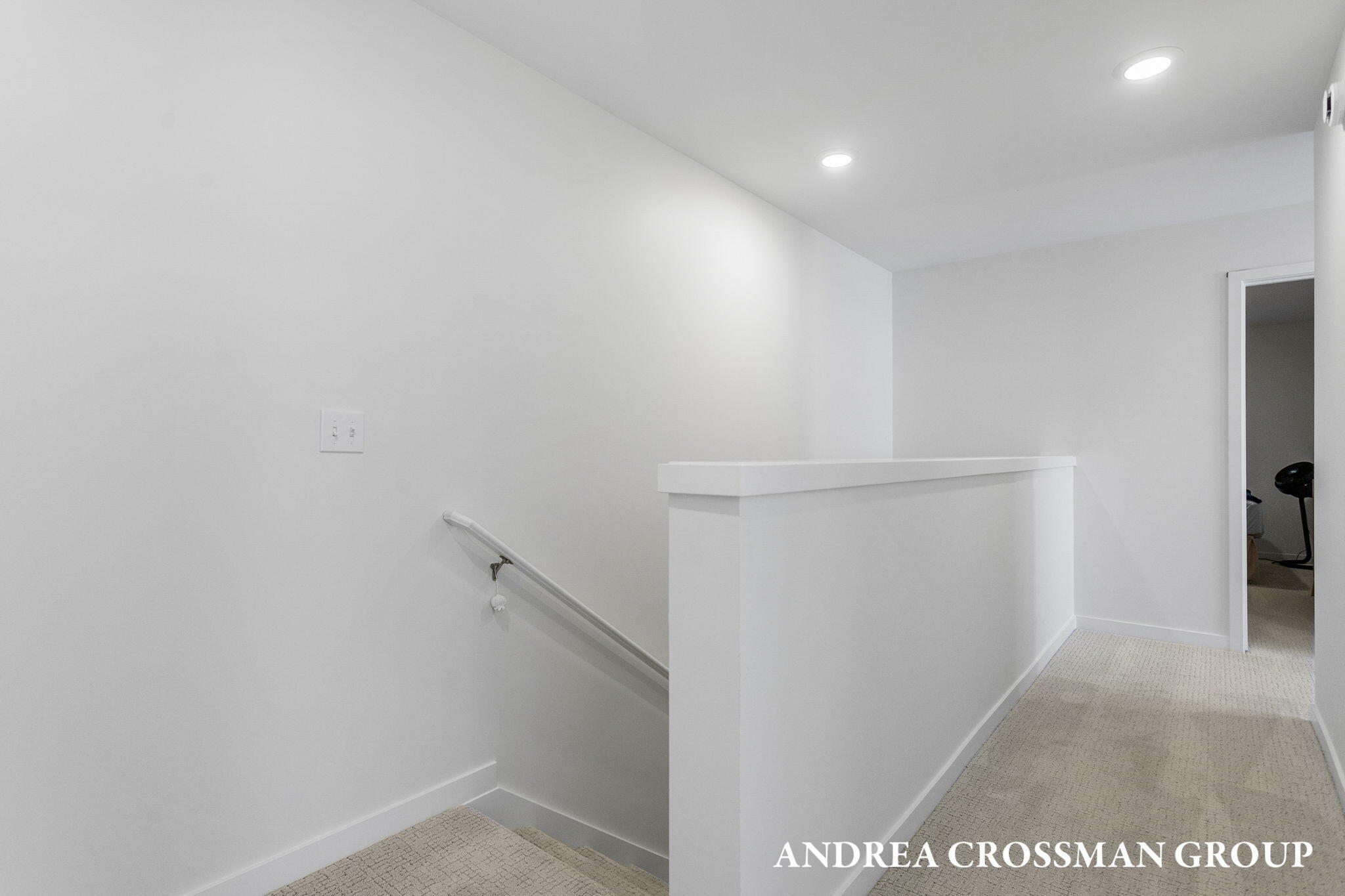 1991 N Shorewood Lane, 4