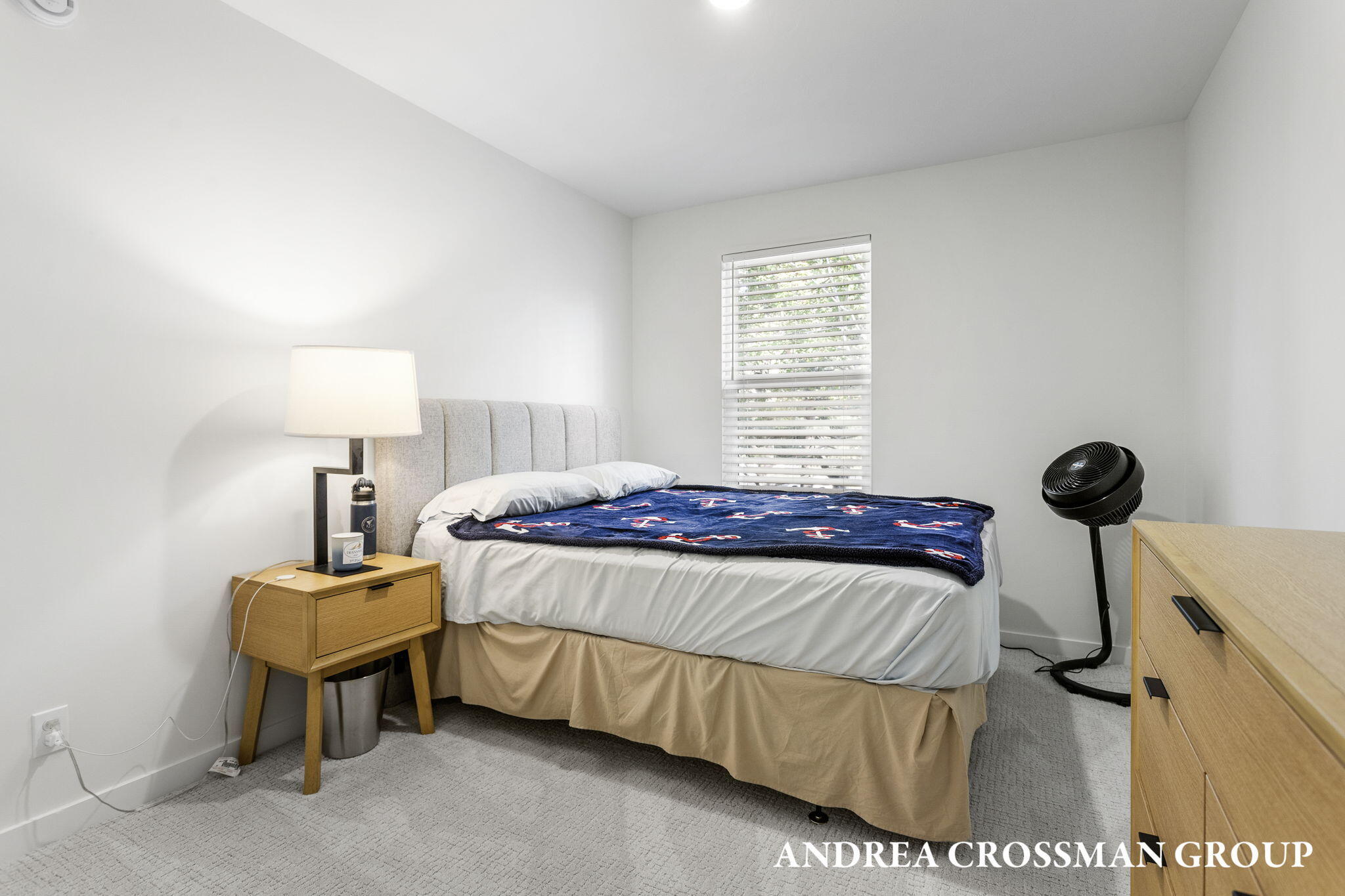 1991 N Shorewood Lane, 4