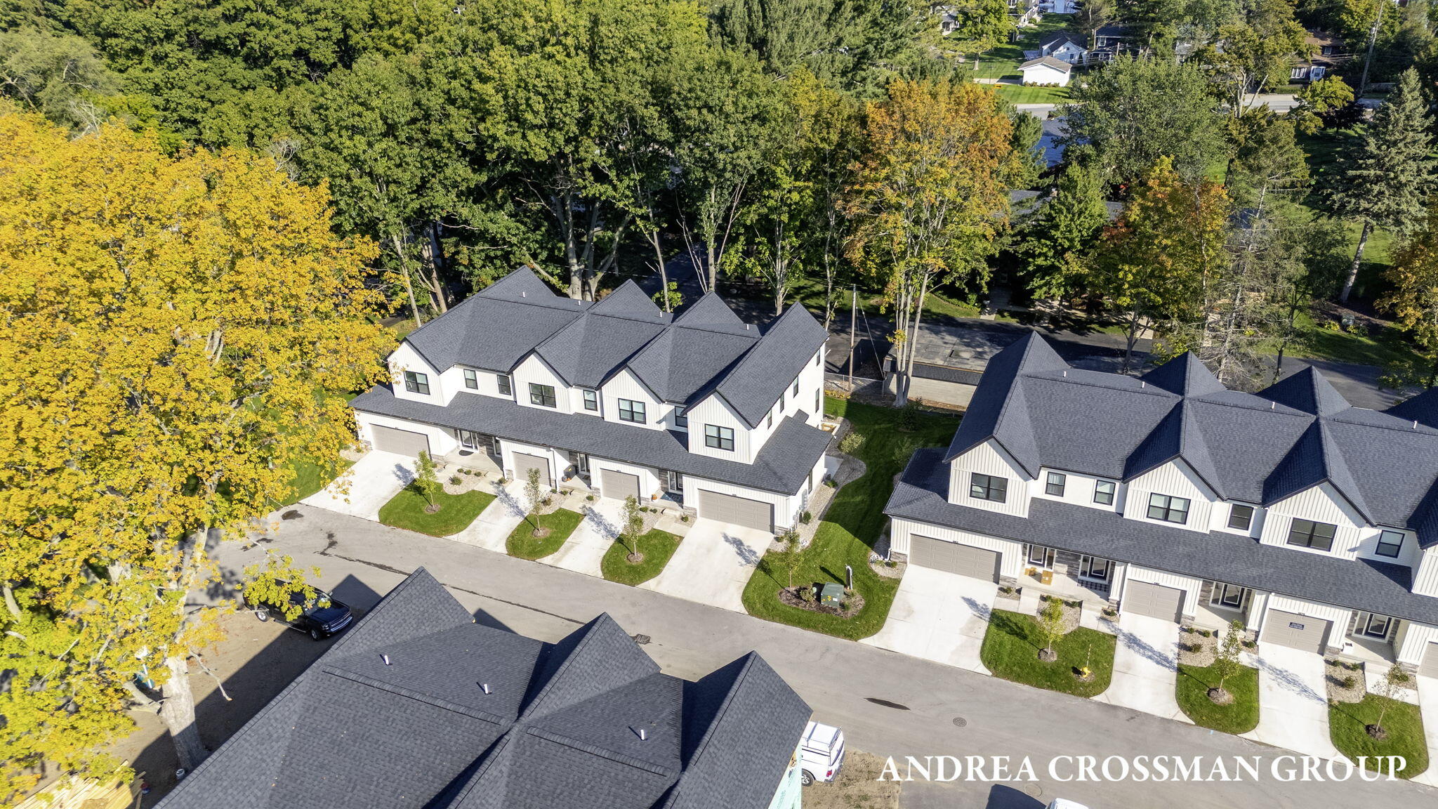 1991 N Shorewood Lane, 4