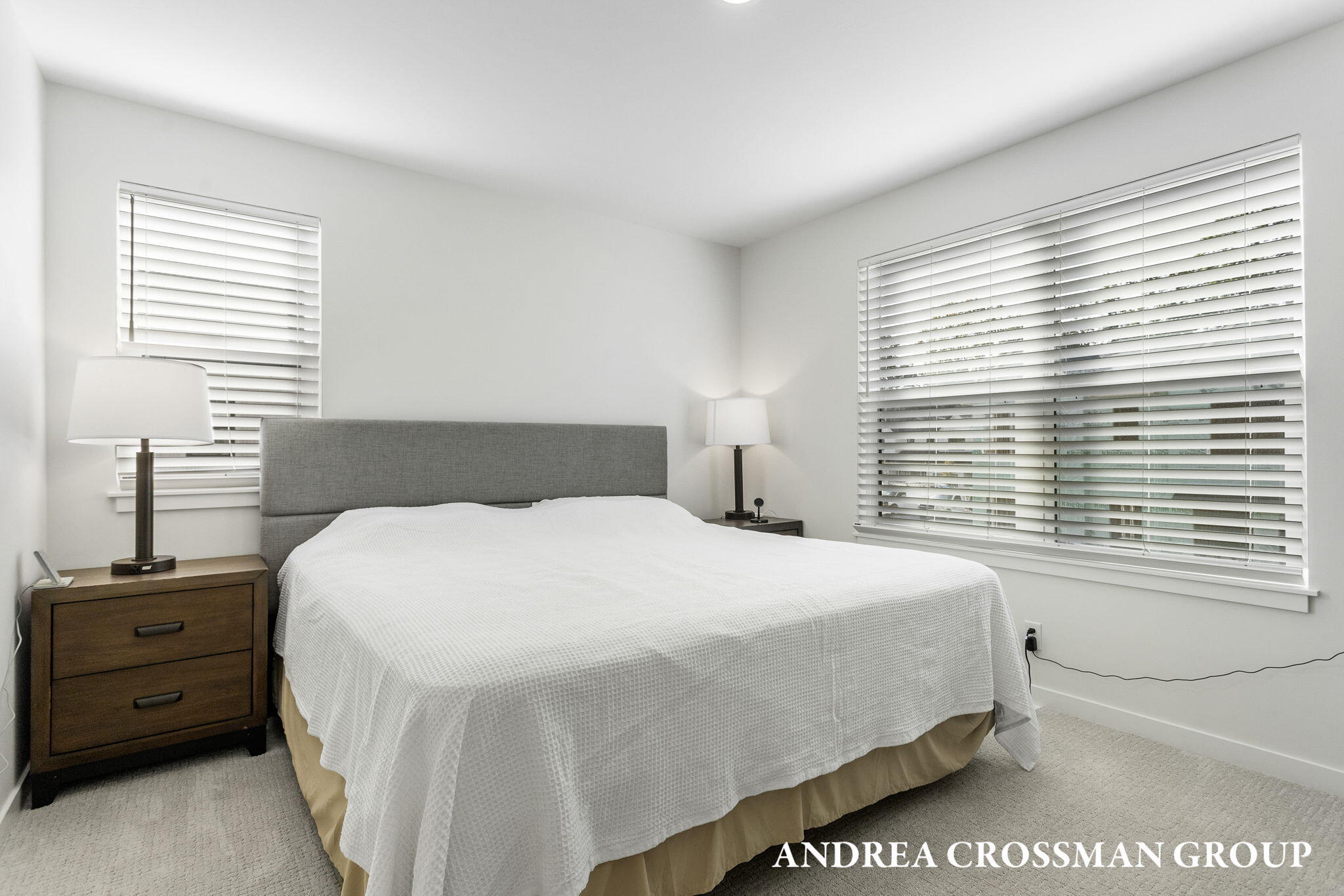 1991 N Shorewood Lane, 4