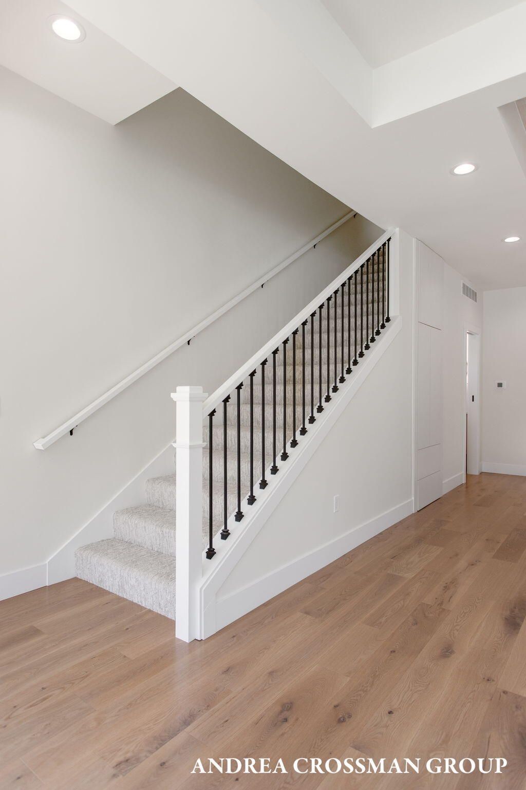 1 N Bailey Avenue, 2