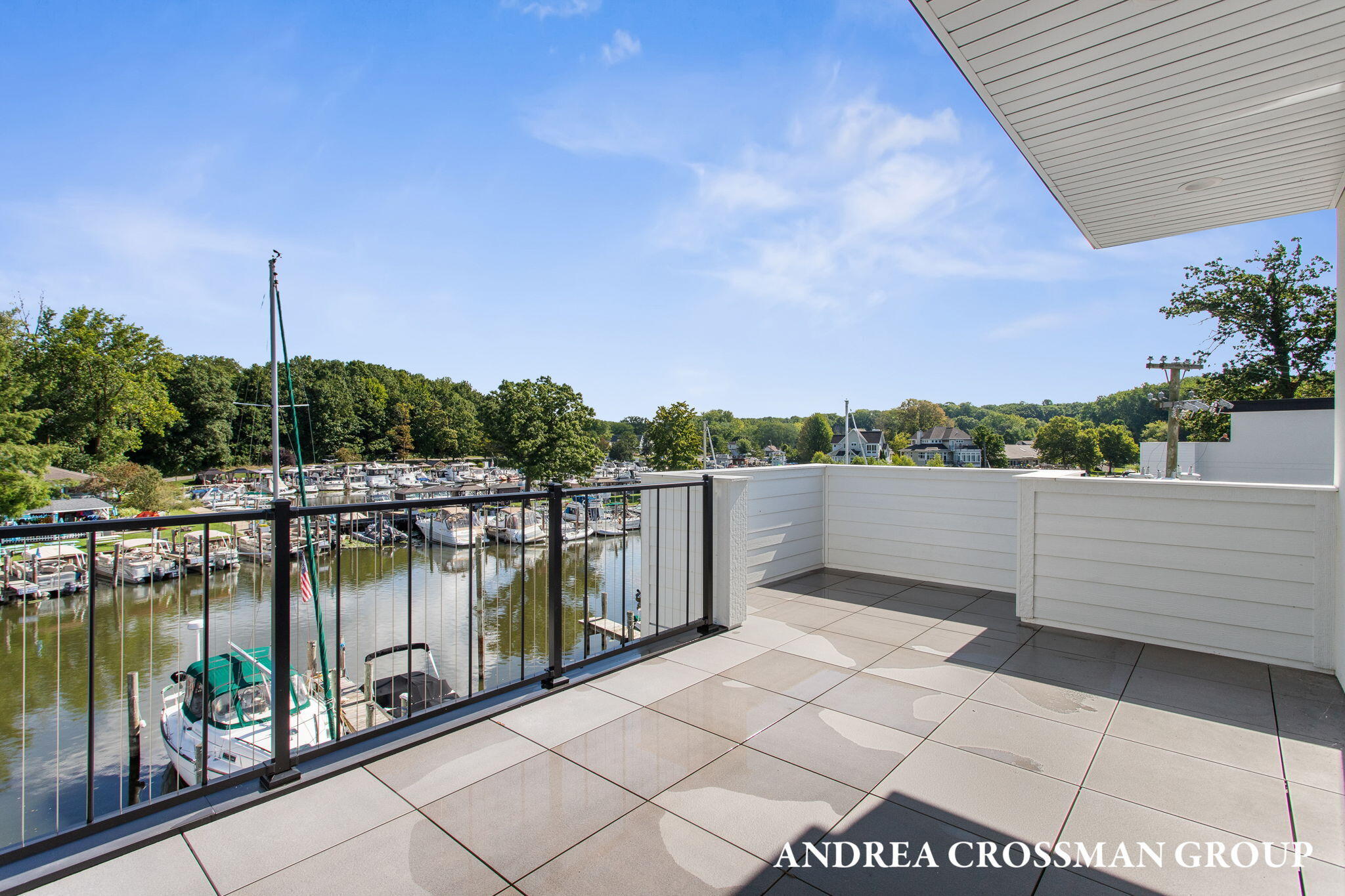 1 N Bailey Avenue, 2