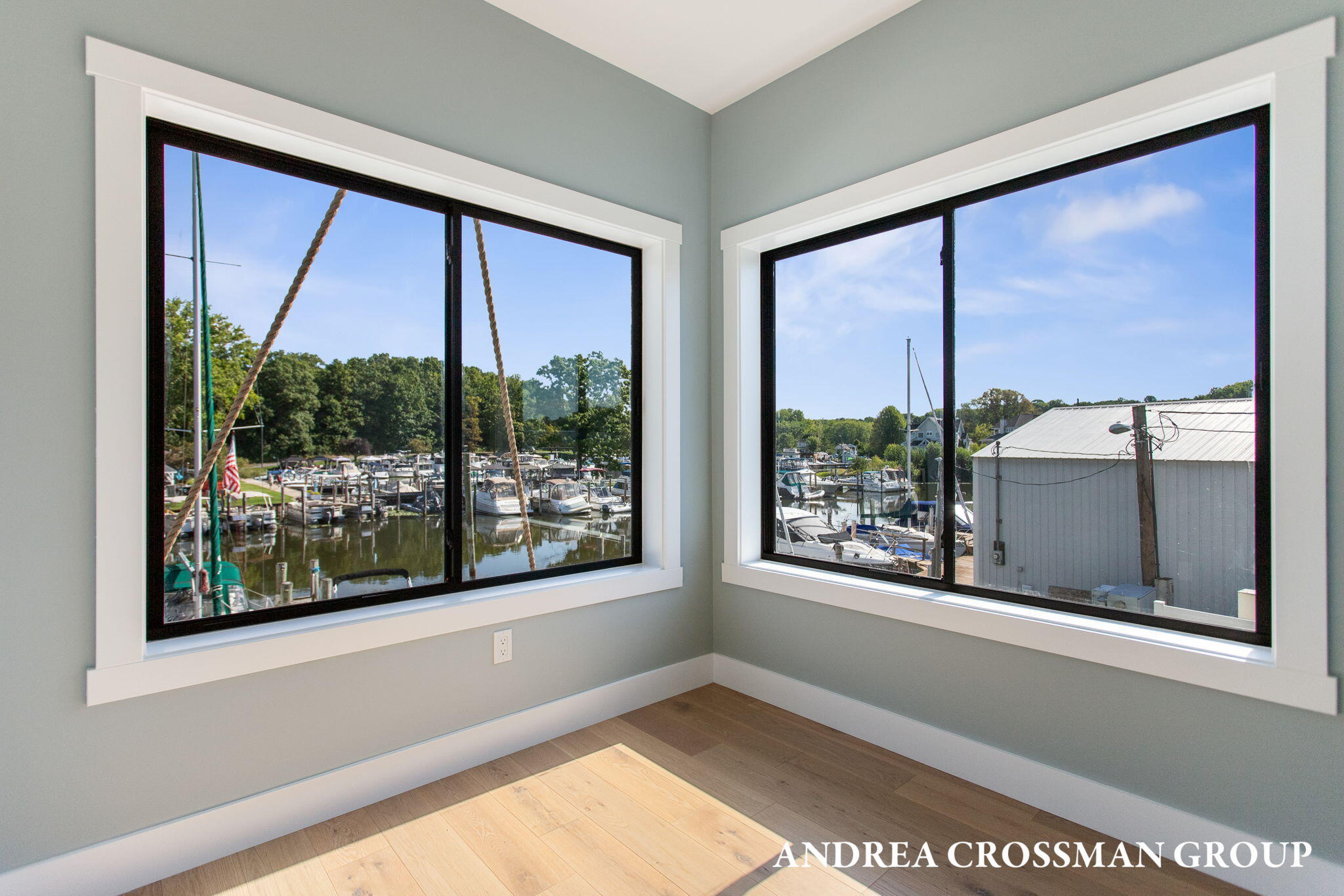 1 N Bailey Avenue, 2