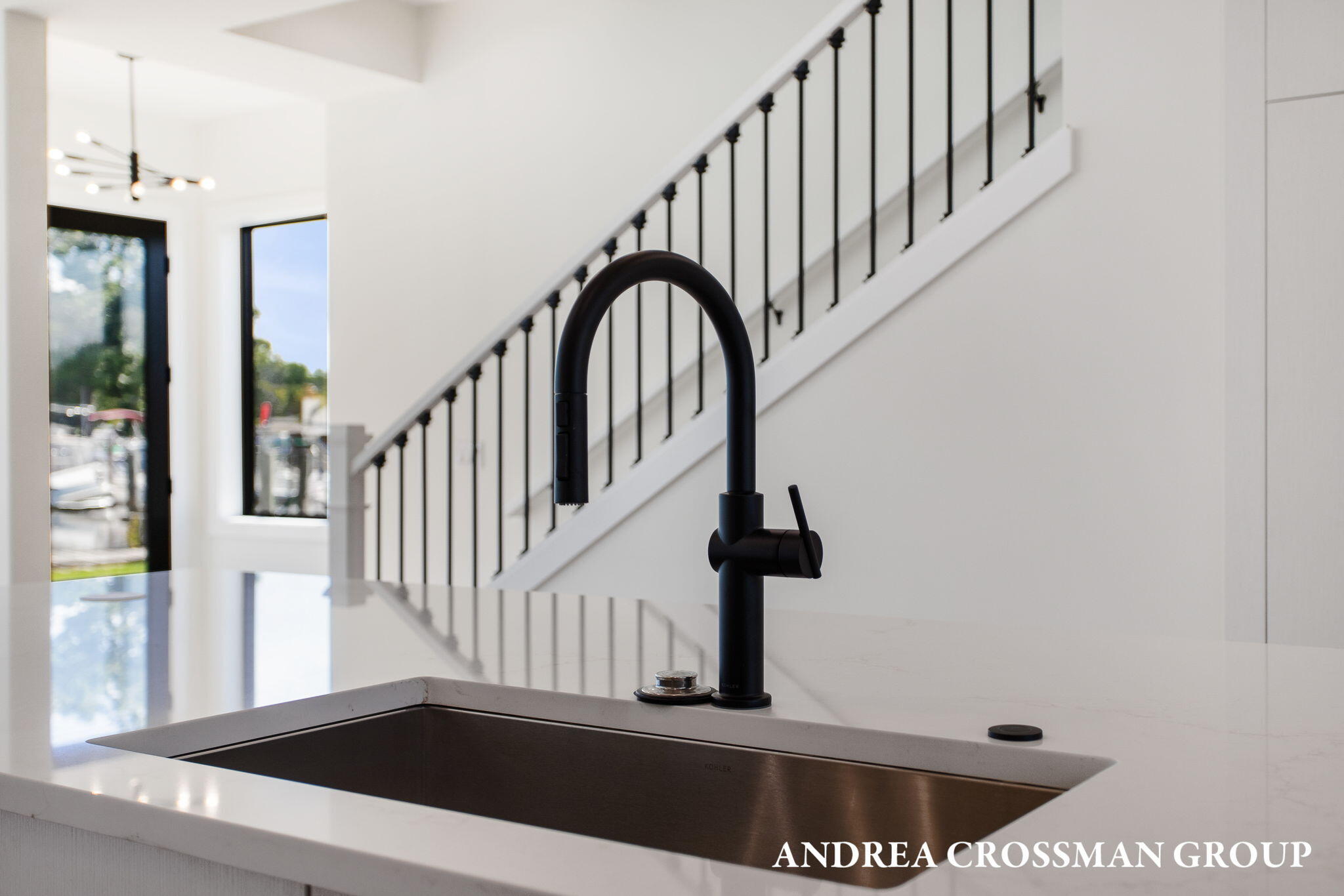 1 N Bailey Avenue, 2