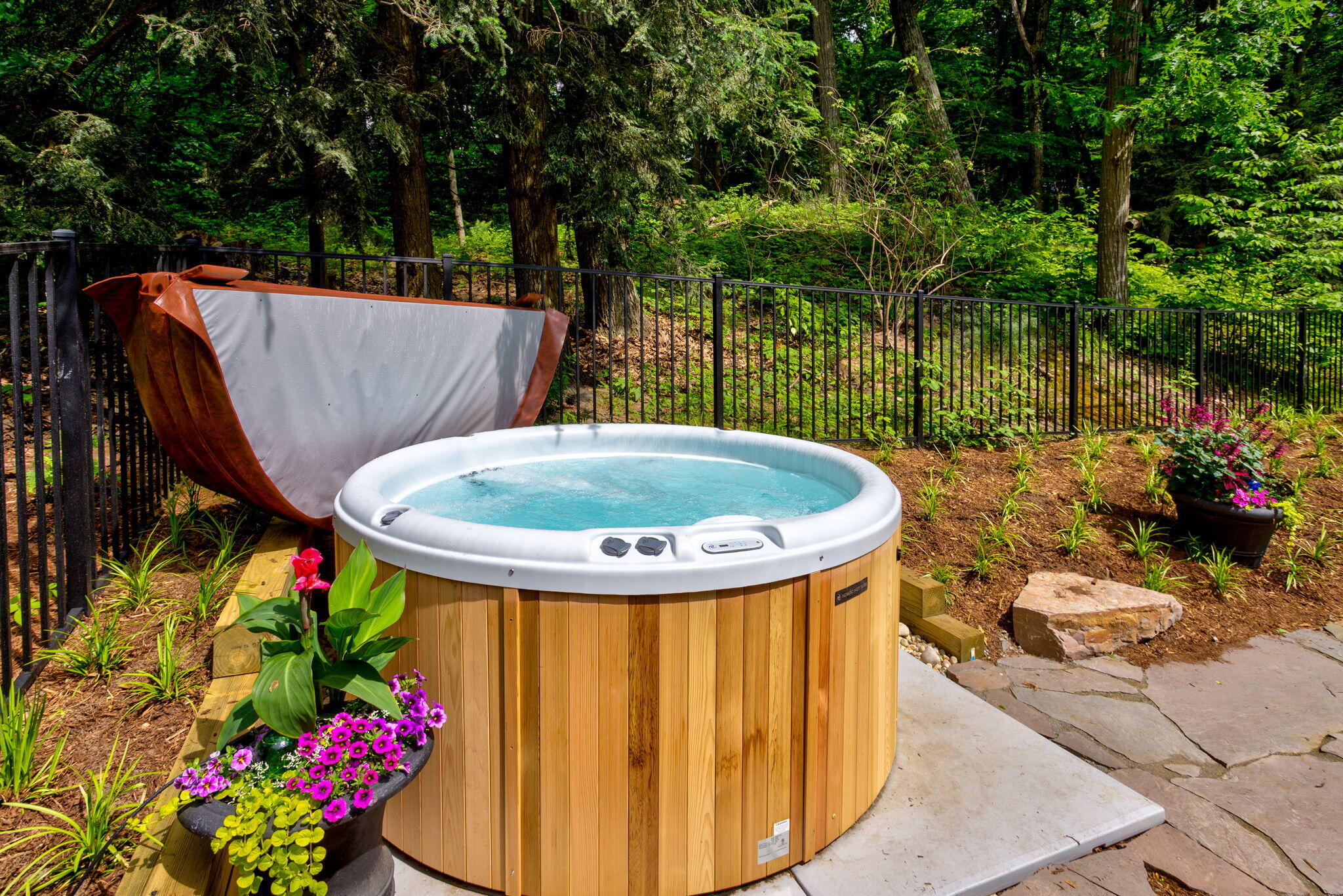 8863 Lakeshore Drive