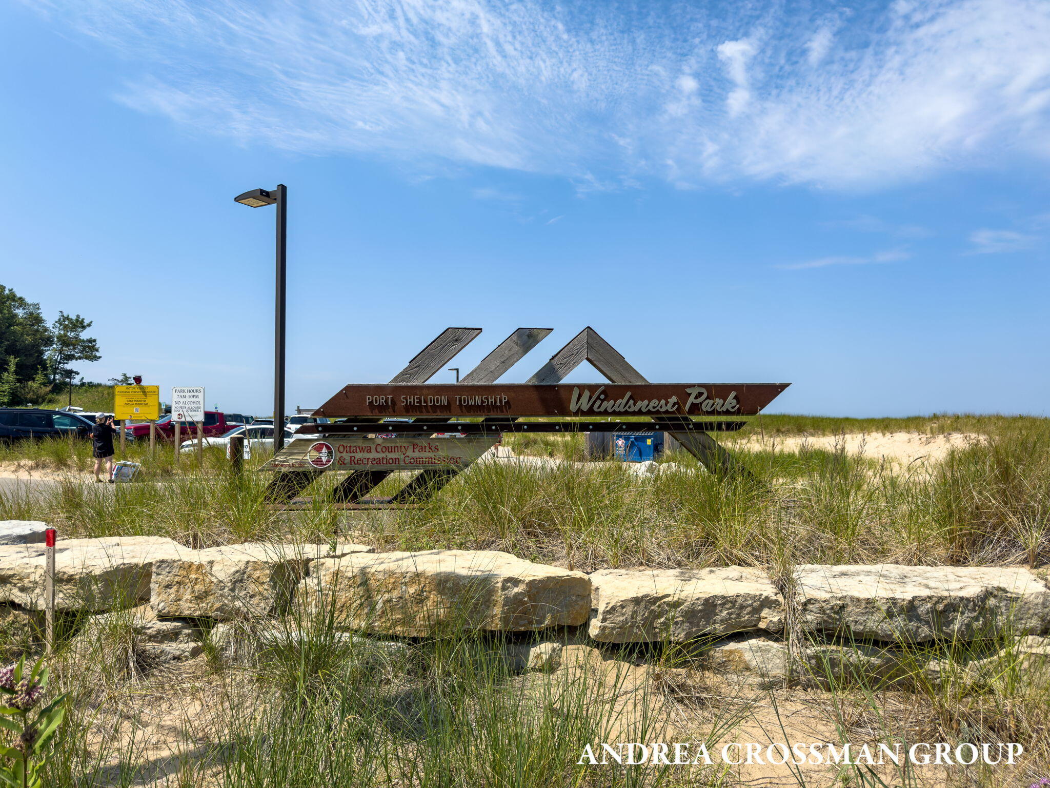 8863 Lakeshore Drive