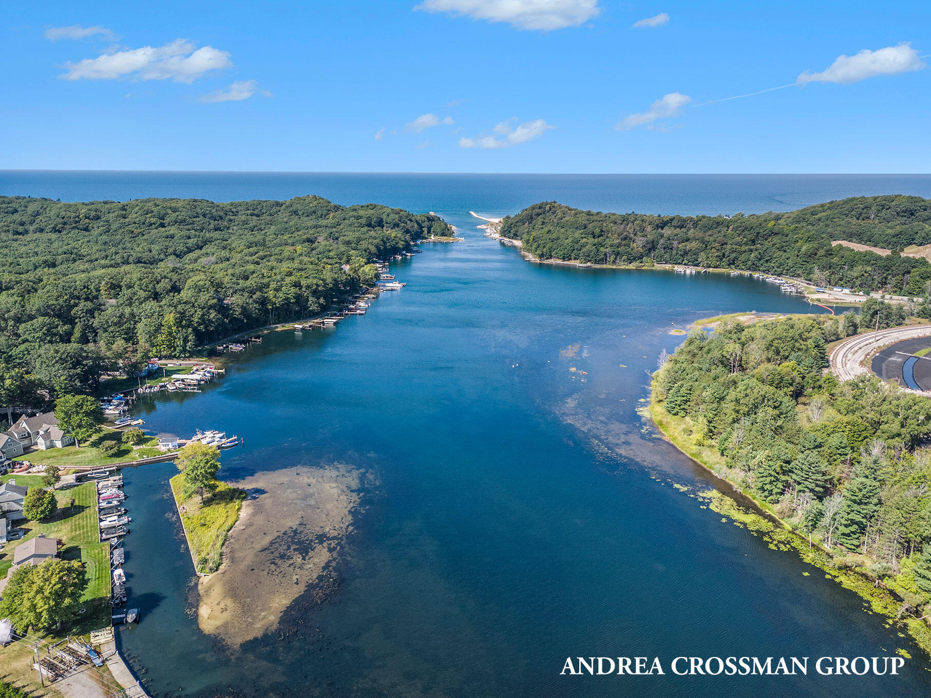 8863 Lakeshore Drive