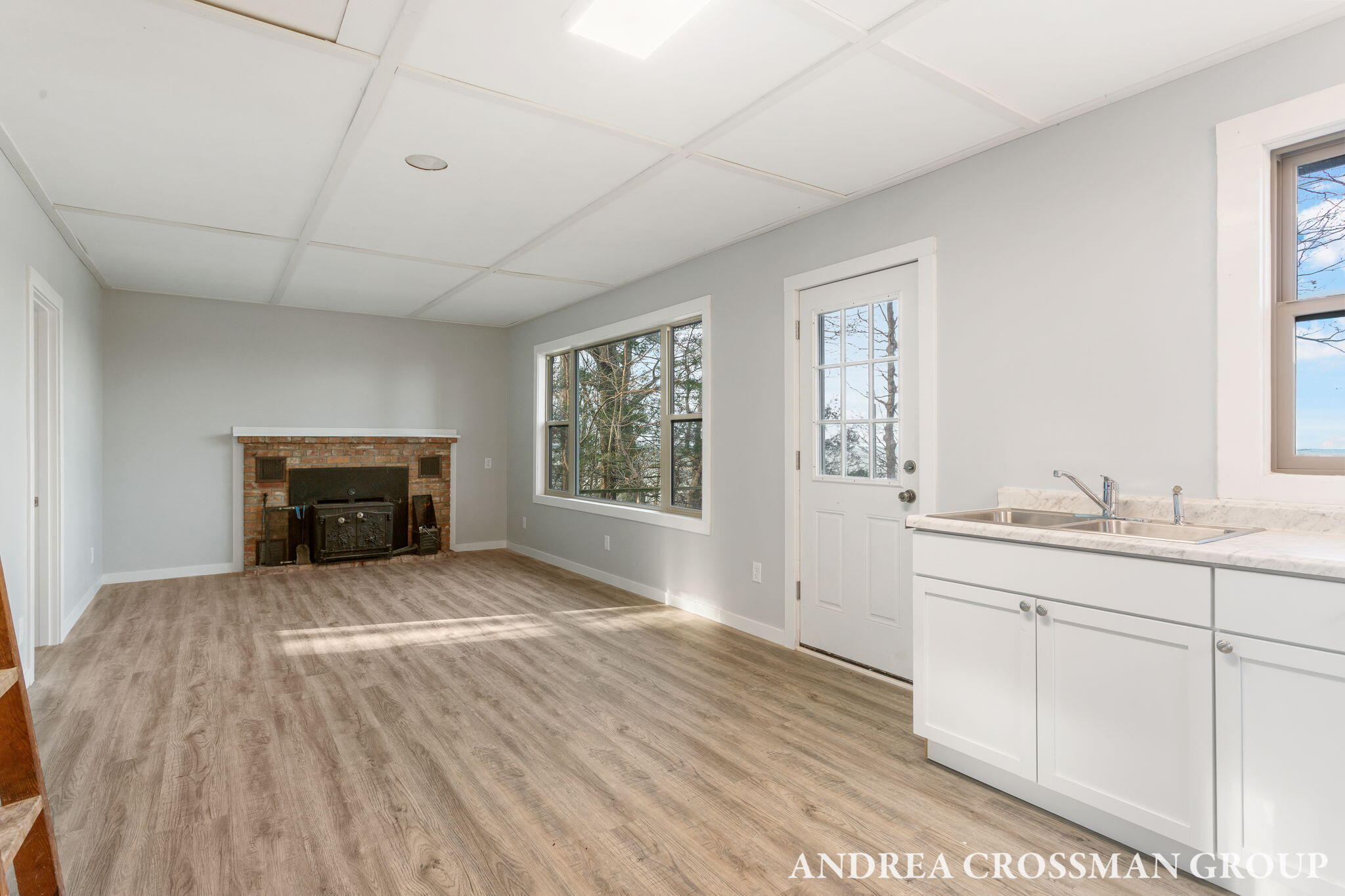 45556 Blue Star Highway