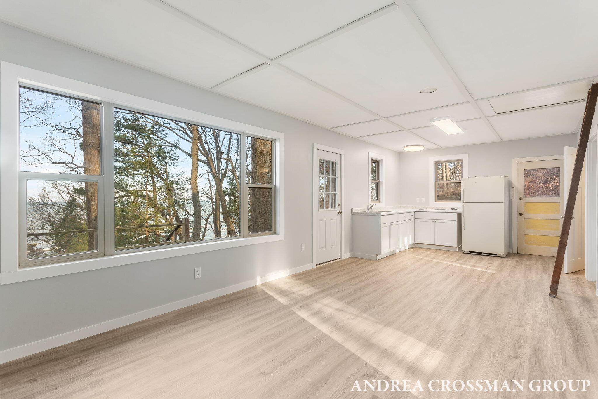 45556 Blue Star Highway